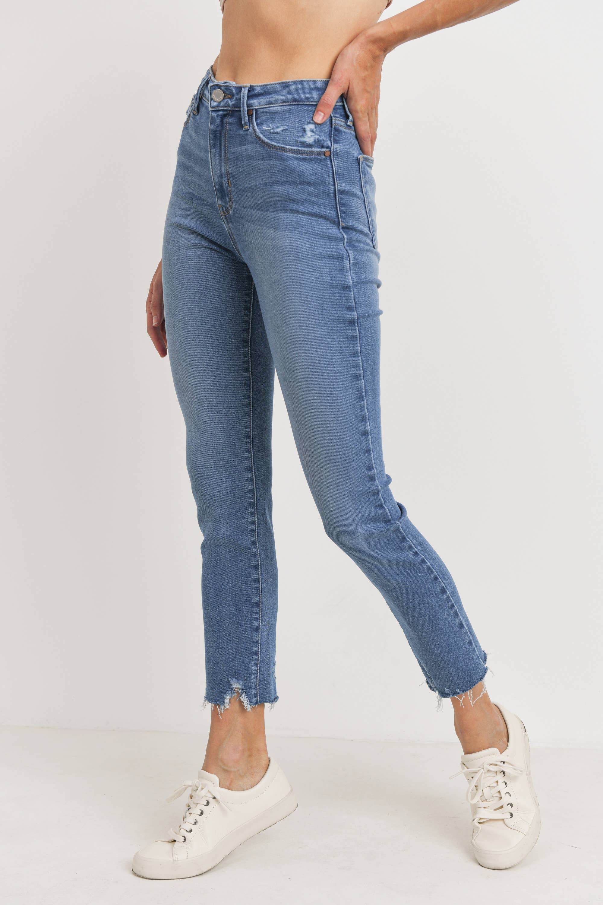 Hi Rise Slim Straight Jeans