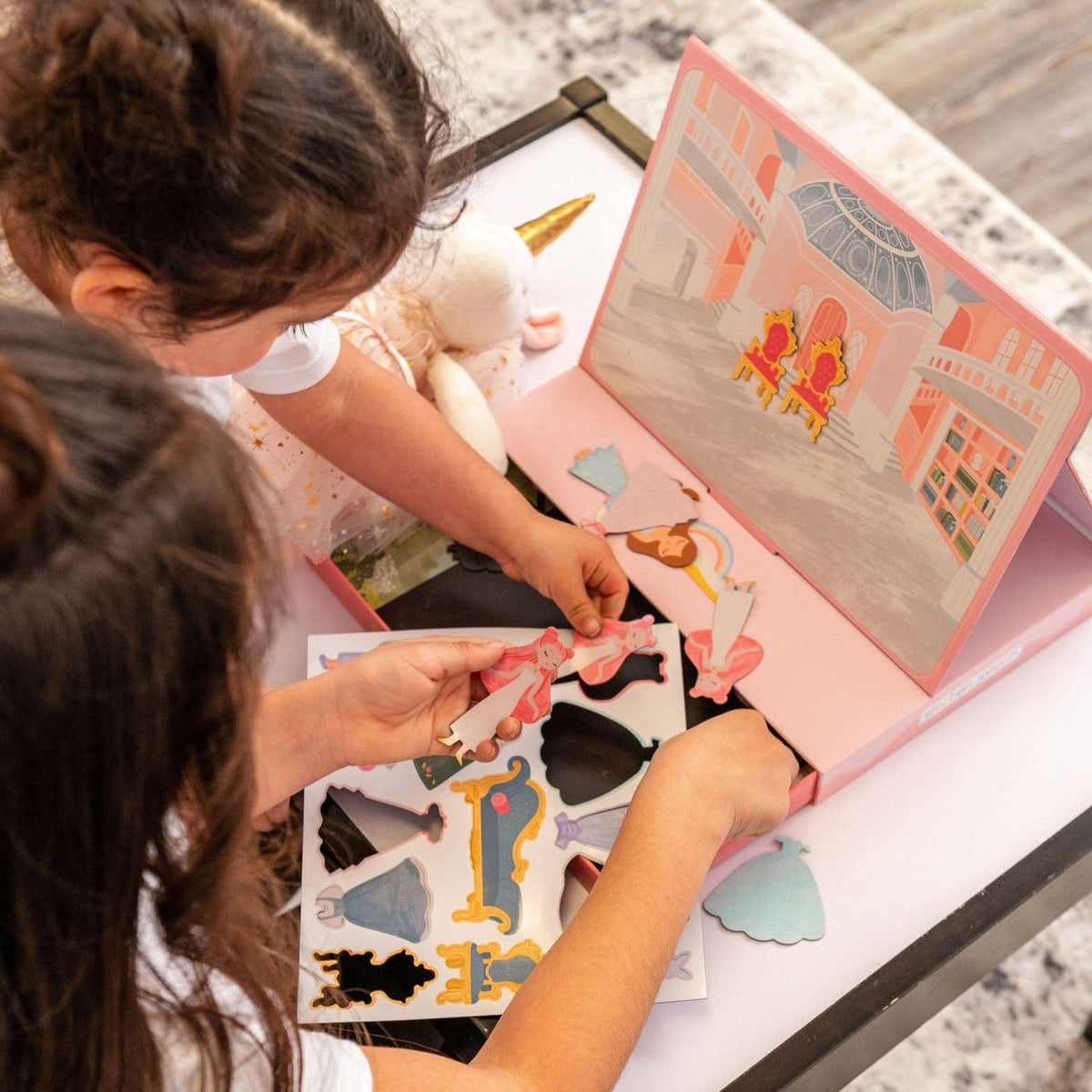 Magnetic Scene With Drawer: Ballet