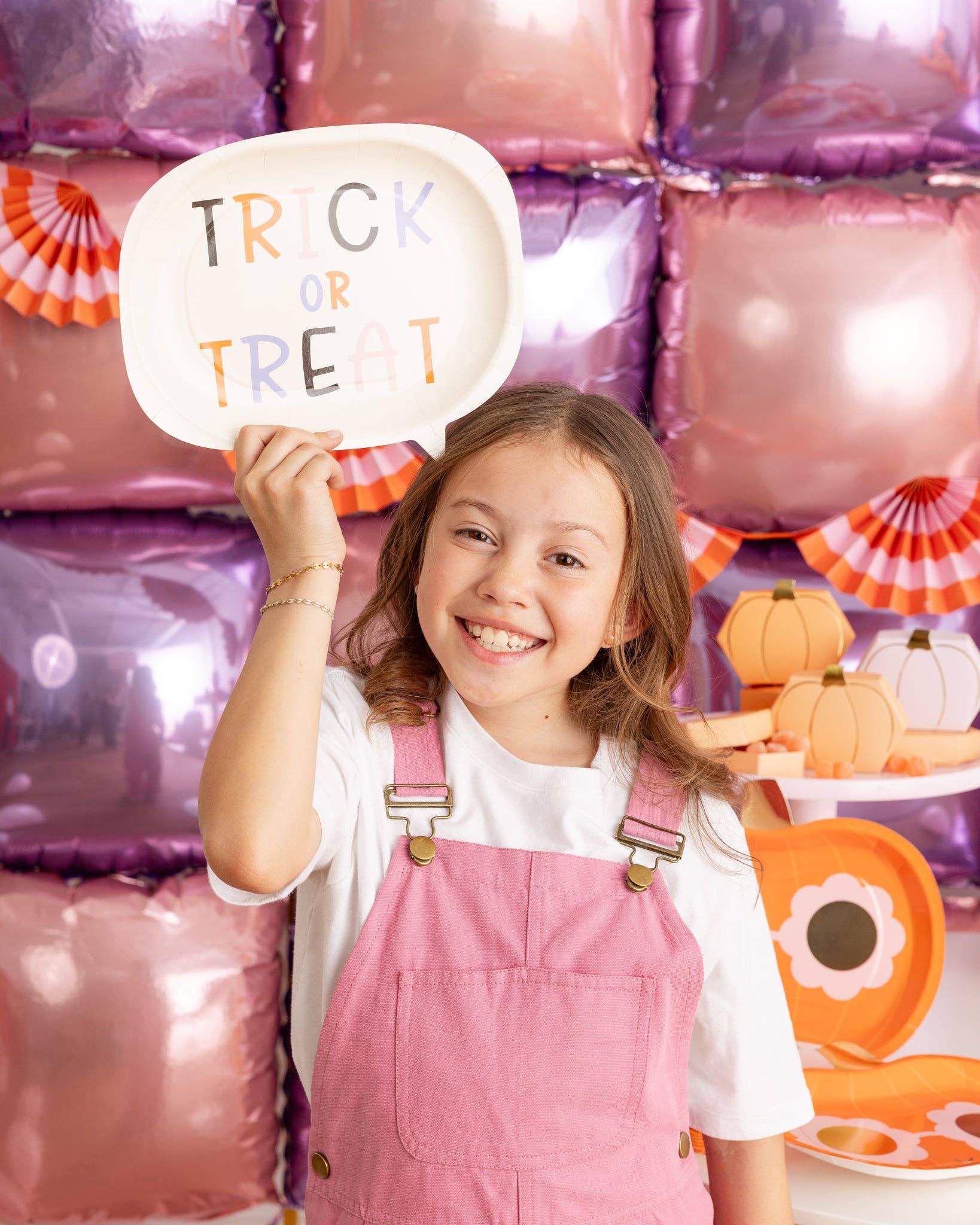 Trick or Treat Word Bubble Shaped Paper Plate - 8 PK