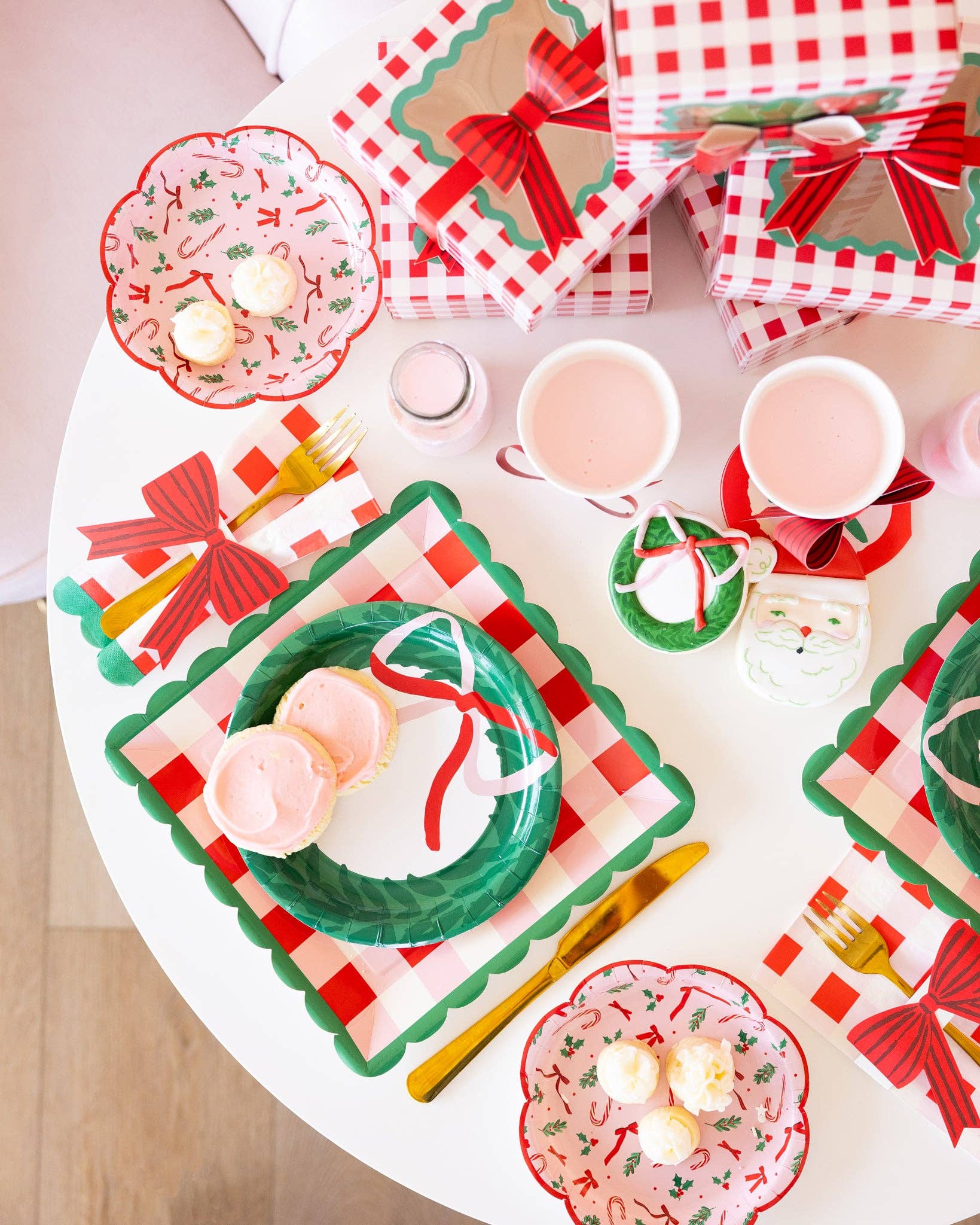 Wreath Plate - 8 PK