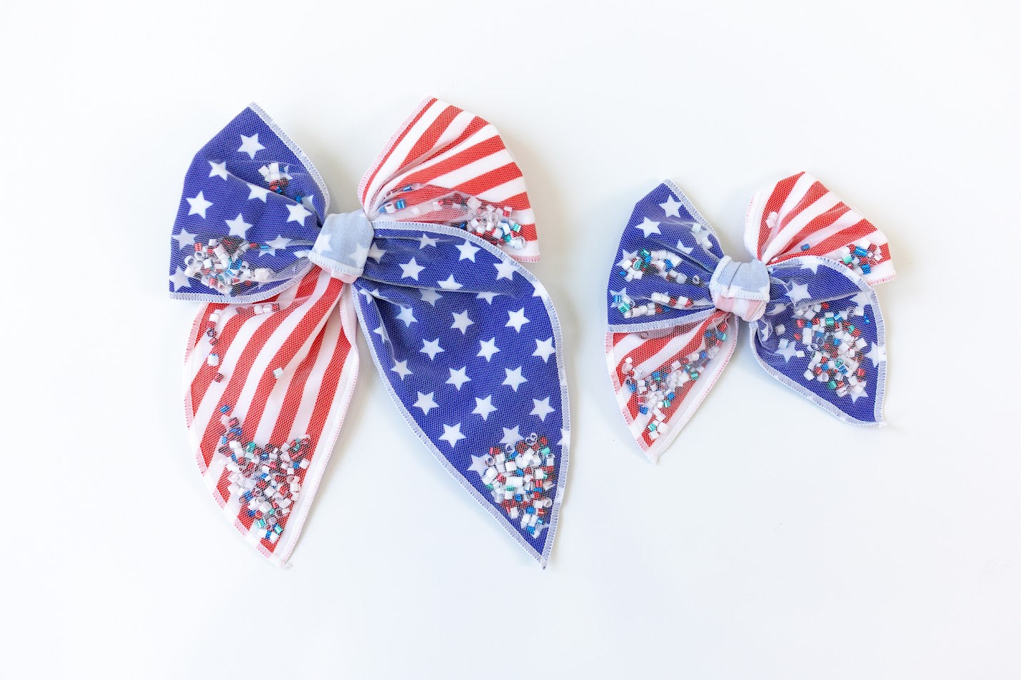 Mesh Shaker Bow - American Girl