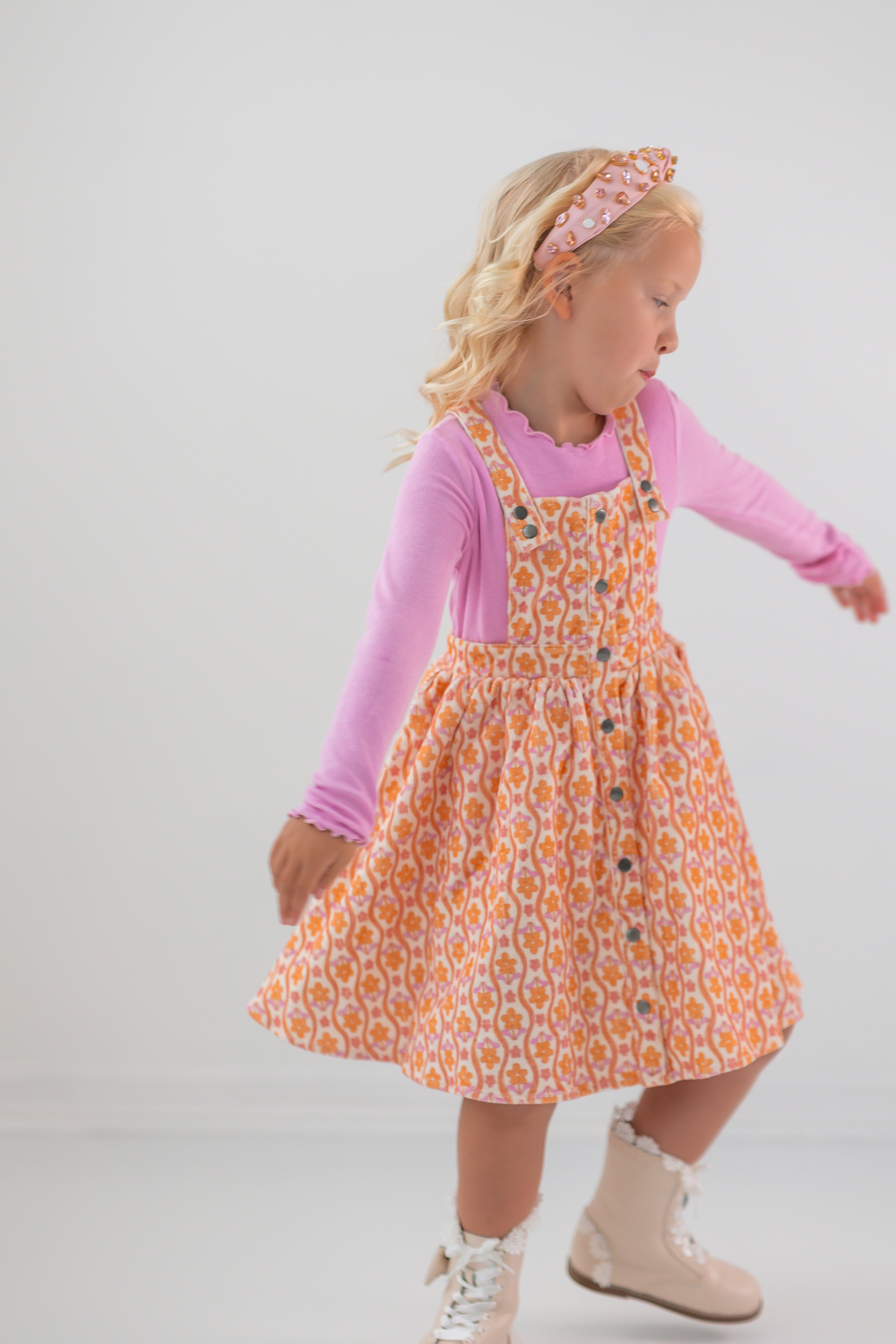 Scarlett Set-Floral Fable