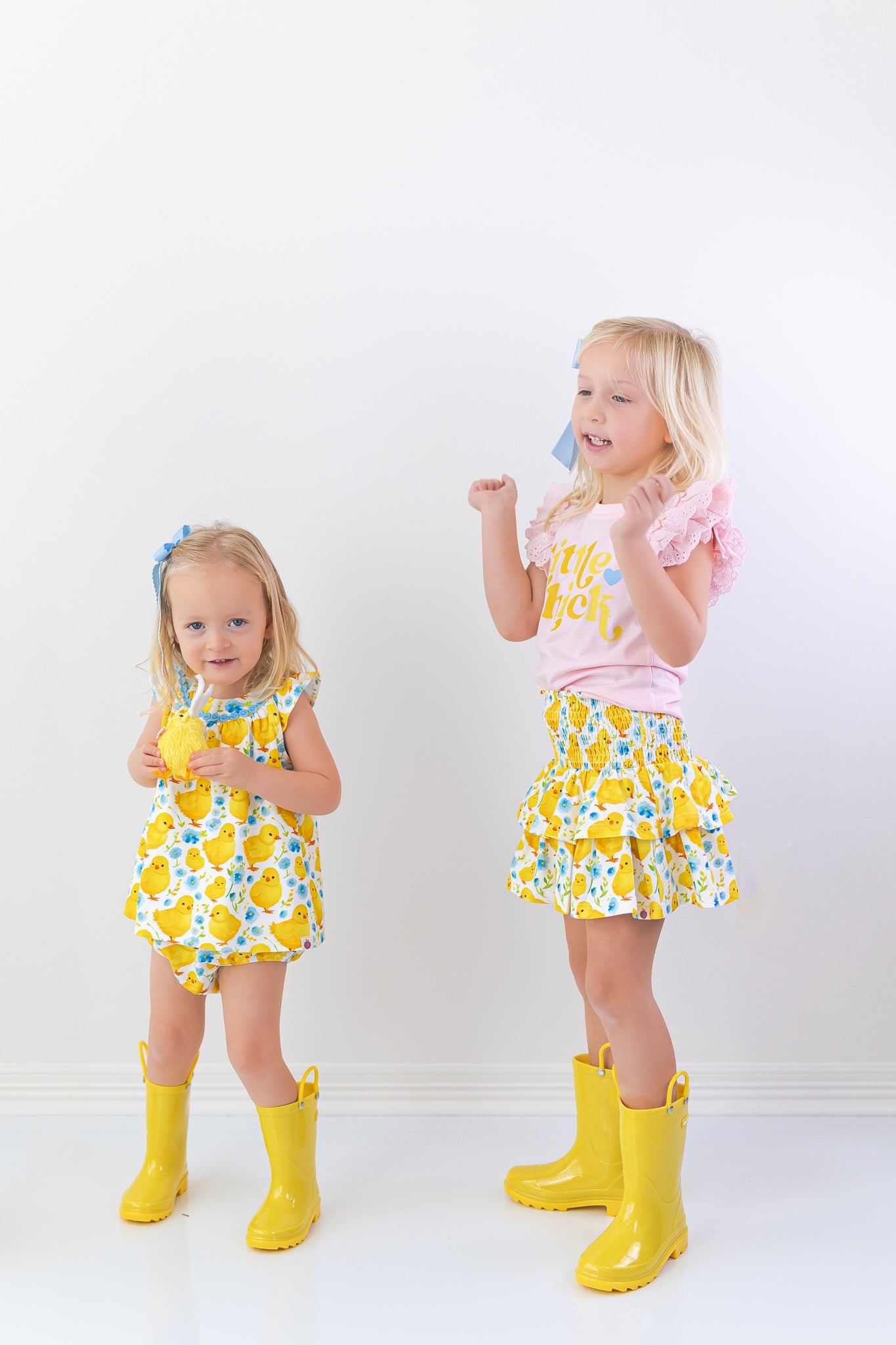 Vintage Eyelet Tee - Peep Parade