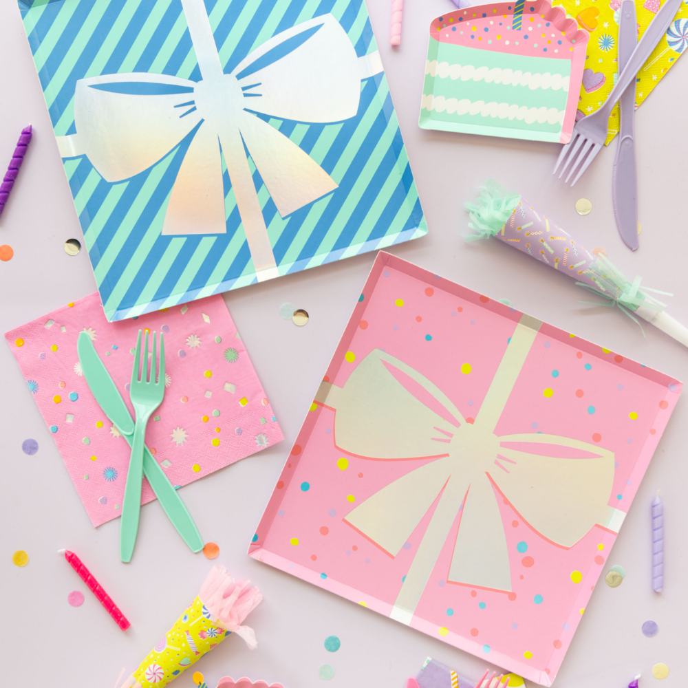 It's A Birthday Gift - Mixed Large Plates - 8 PK