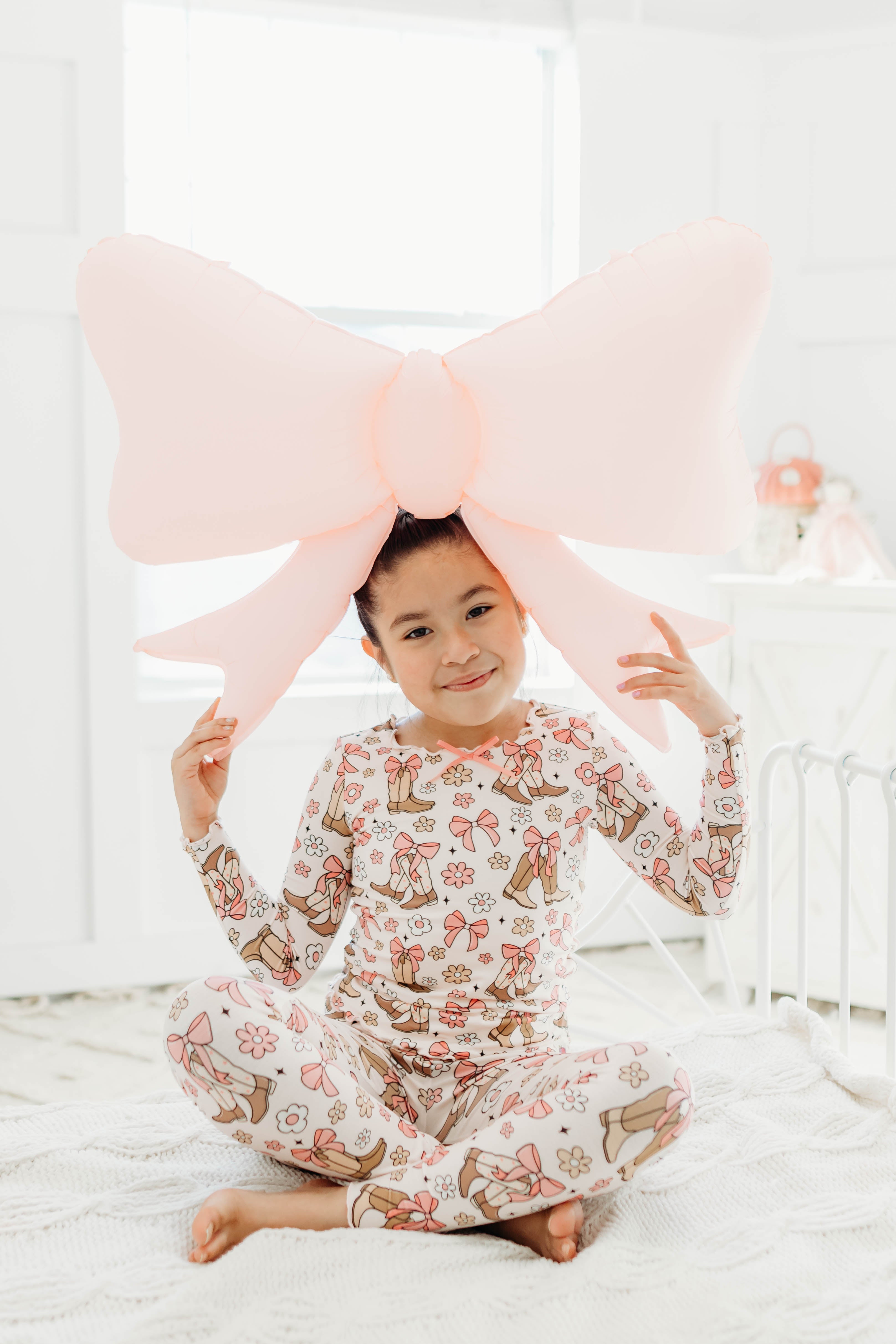 Loungewear Set - Boots & Blossoms
