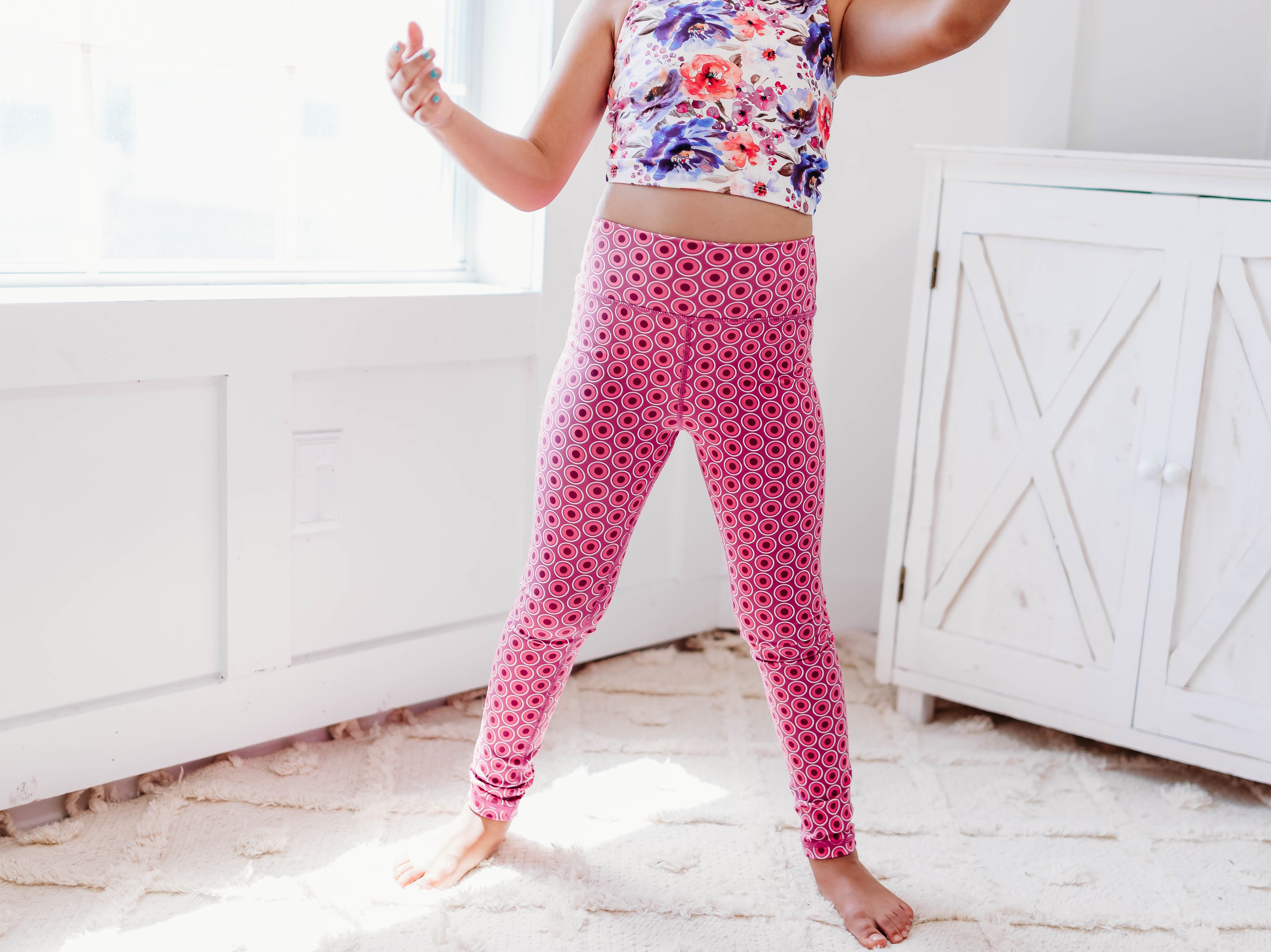Active Leggings - Razzle Dazzle (Runs Small)