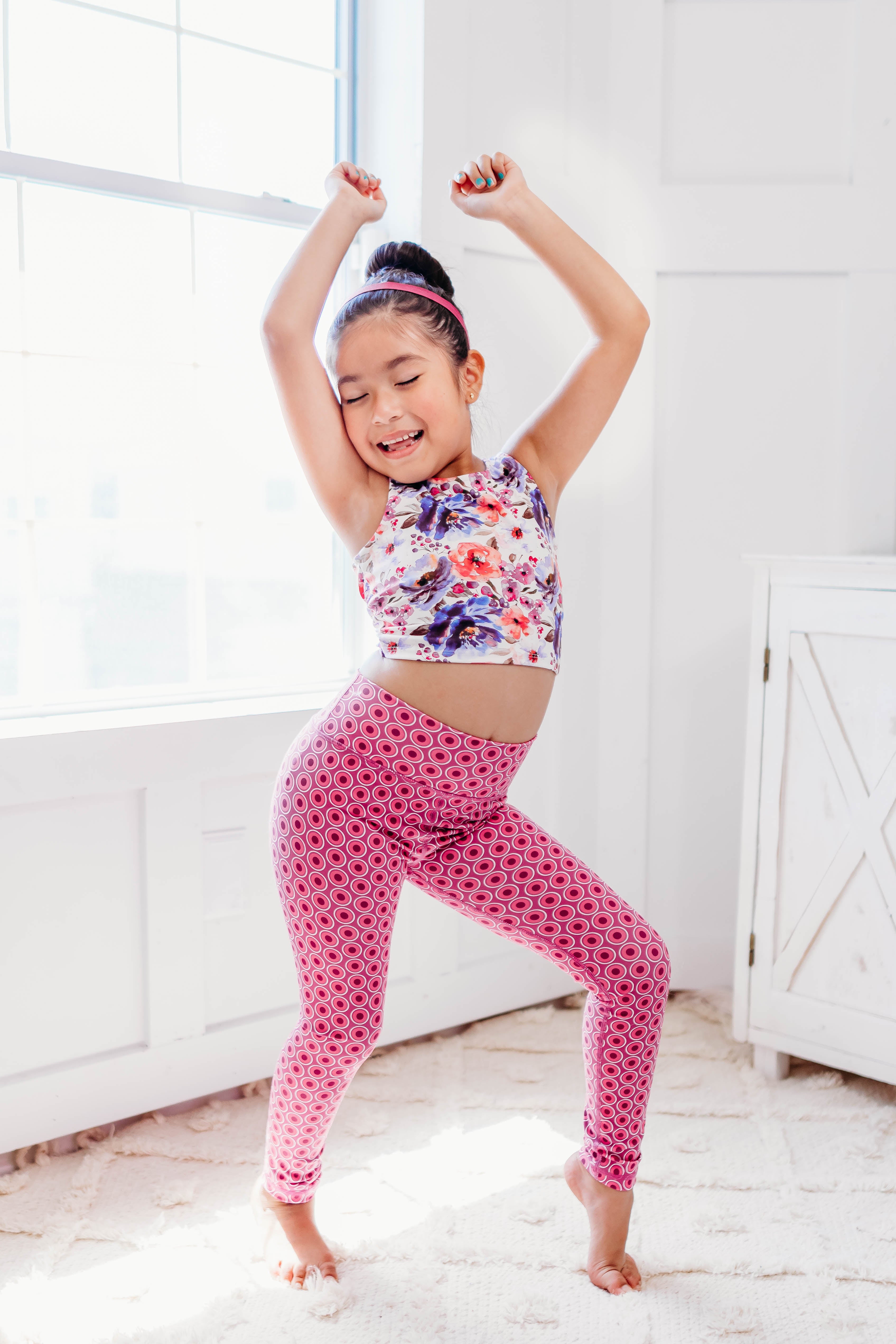 Active Leggings - Razzle Dazzle (Runs Small)