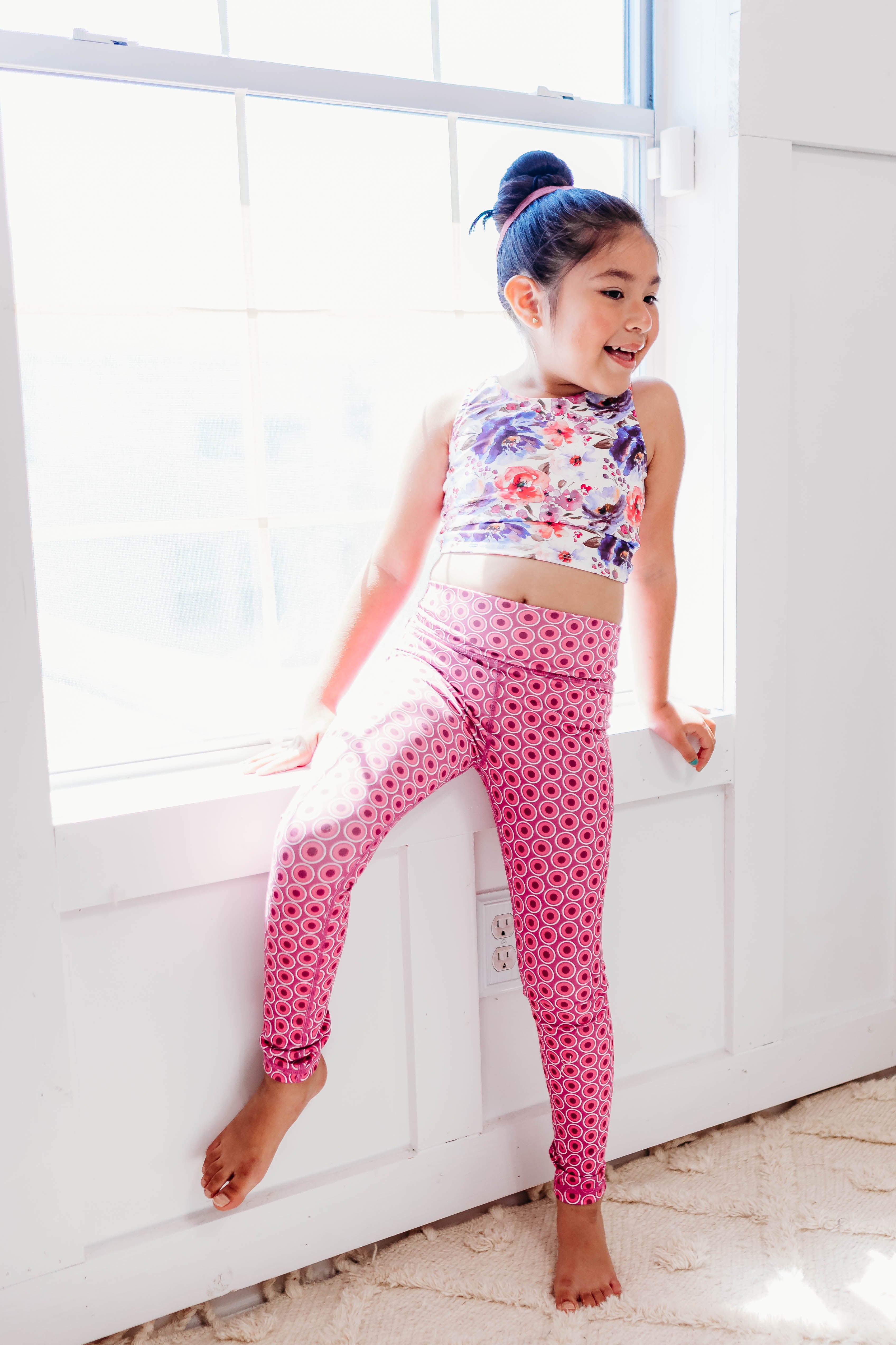 Active Leggings - Razzle Dazzle (Runs Small)