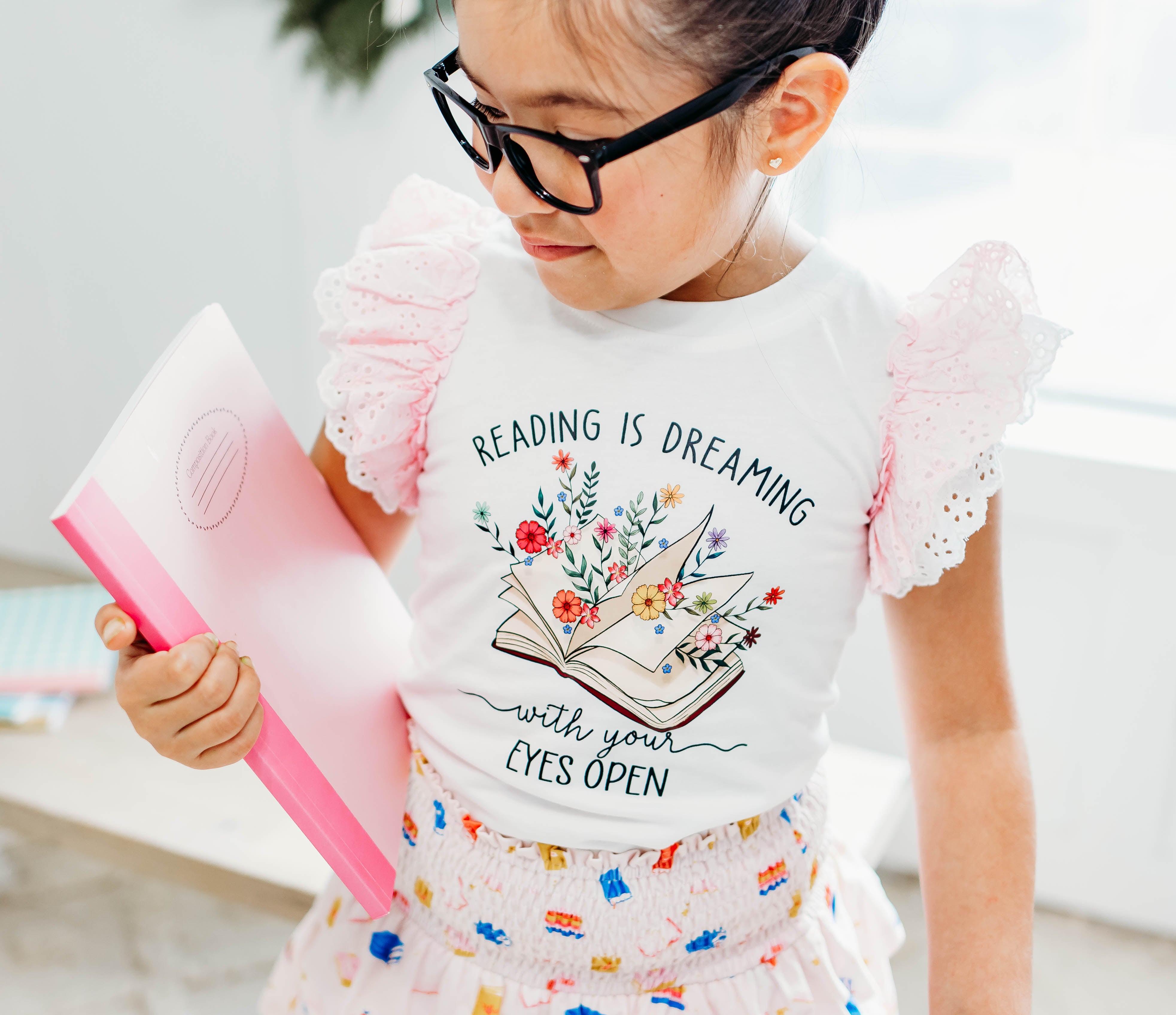 Eyelet Tee - Reading is Dreaming