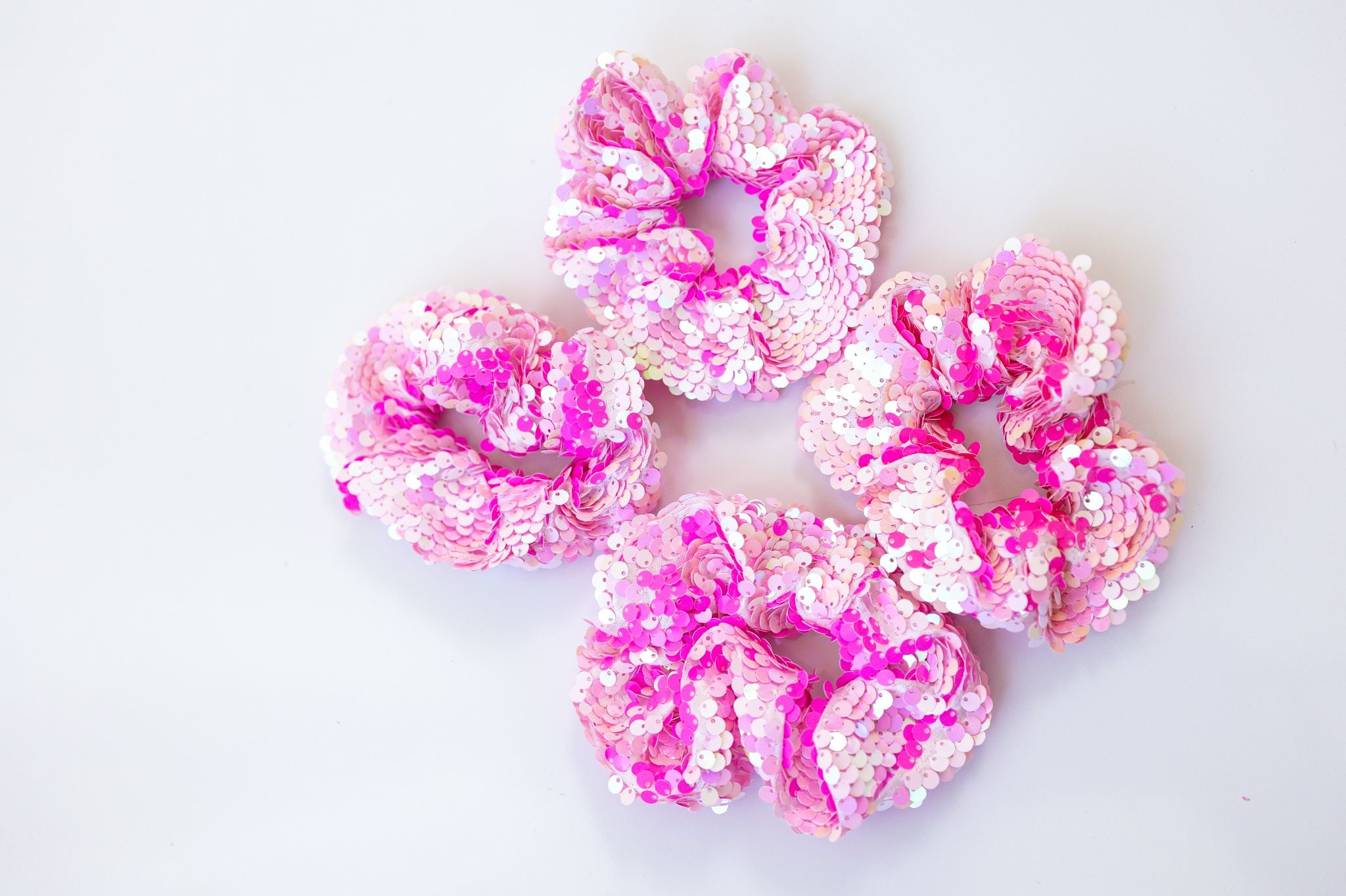 Iridescent Sequin Scrunchie - Light Pink