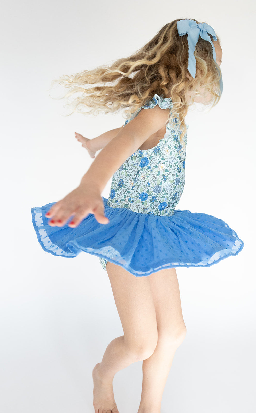 Farrah Leotard - Cerulean Dreams