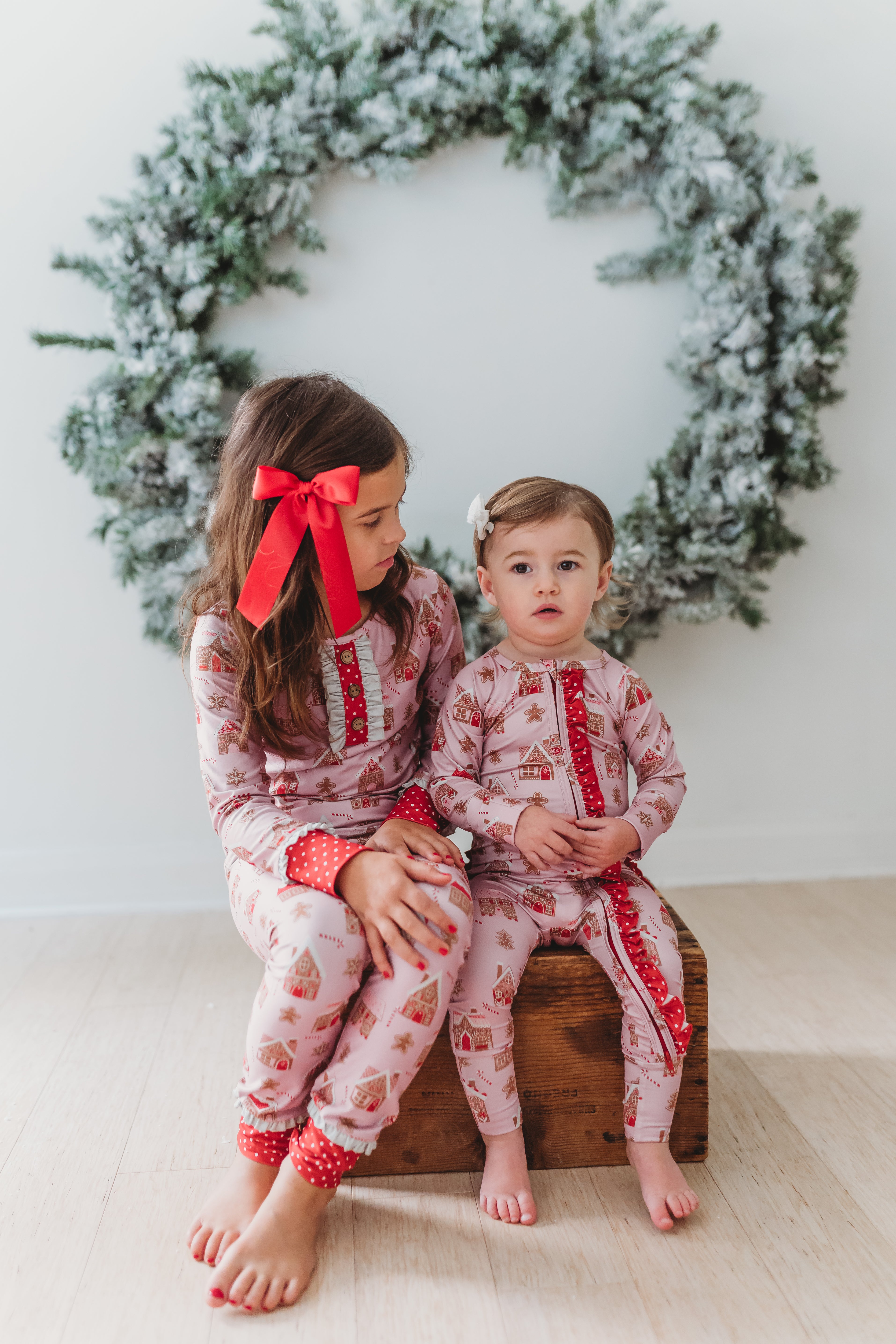Zipper Loungewear - Gingerbread Lane