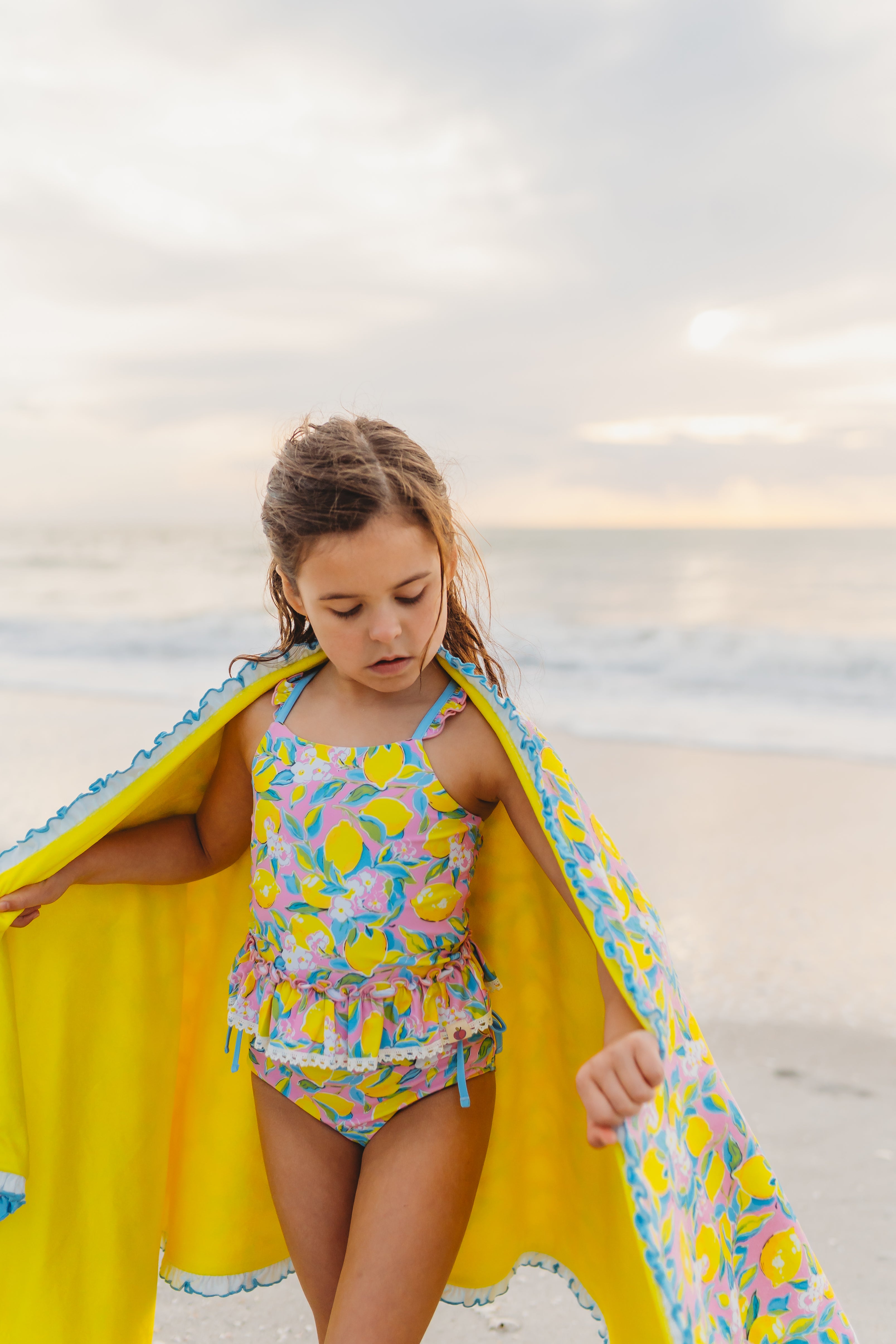 Premium Ruffle Swim Towel - Lemon Twist