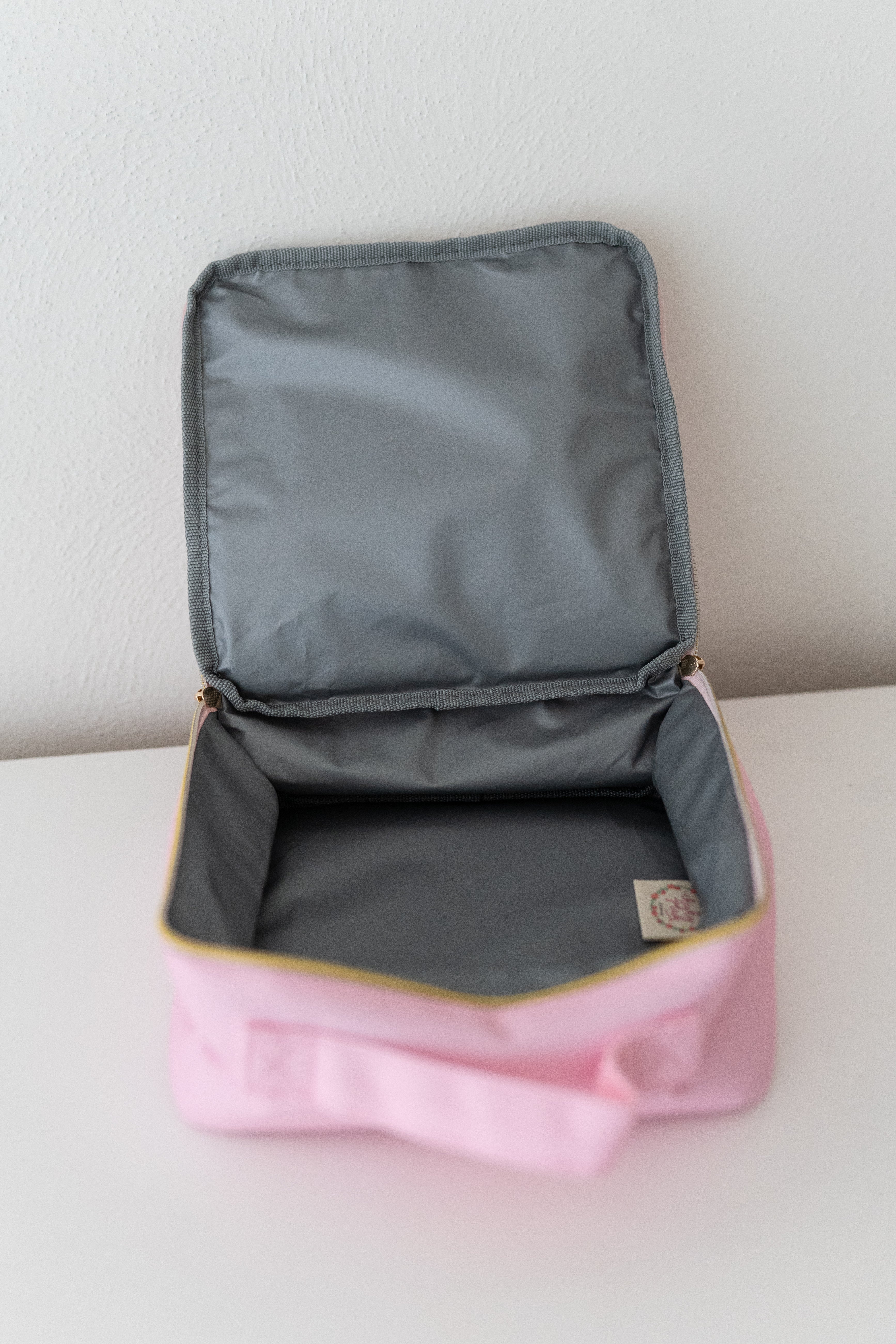 Bree Lunchbox - Bow Tied Bestie (Pre-order)