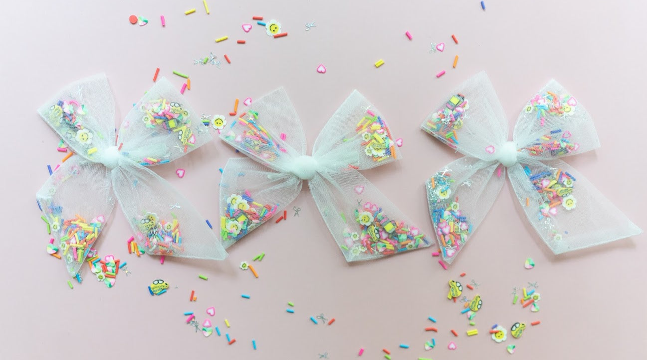 Mesh Shaker Bow - Class Favorite