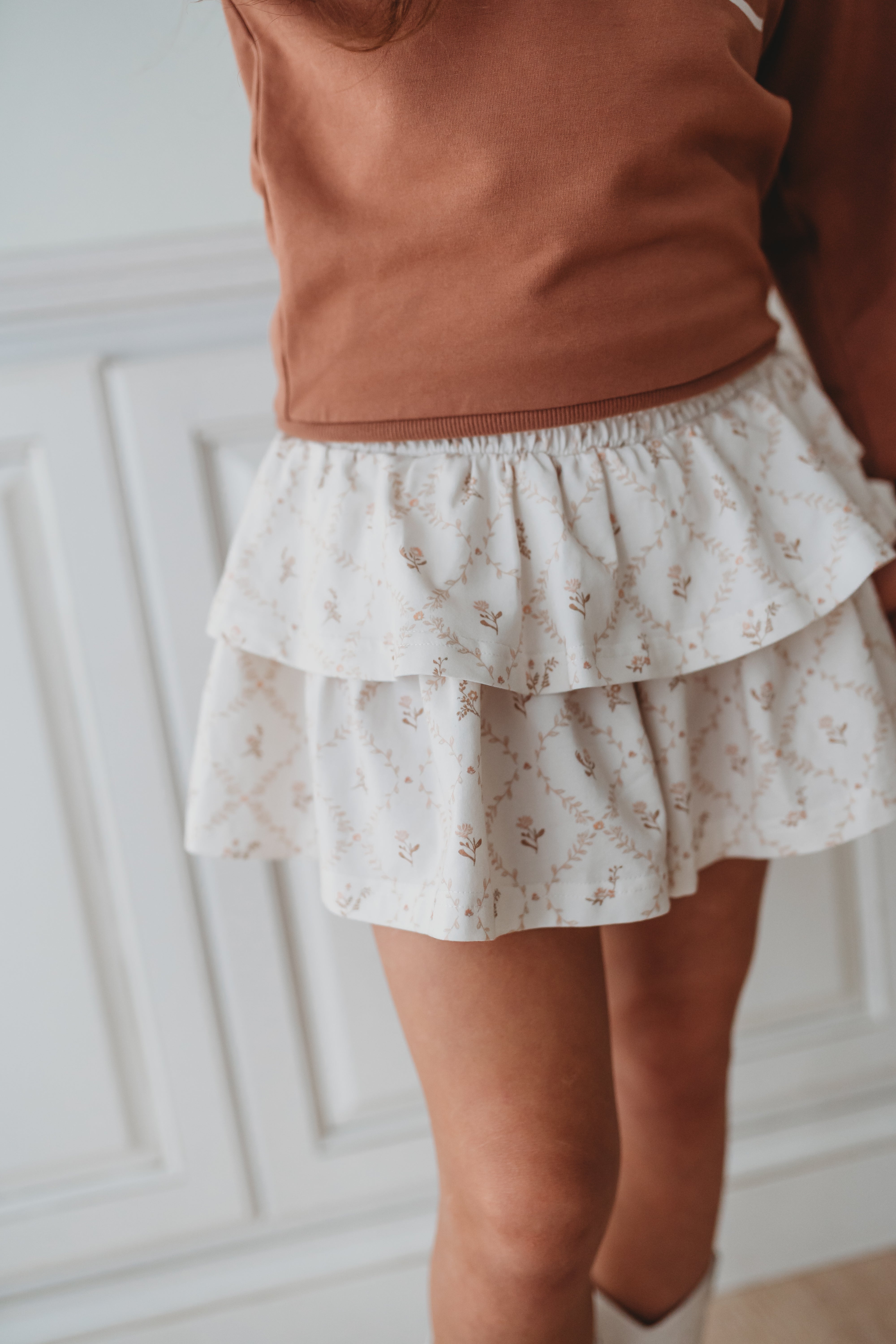 Graphic Sweater - Darlin'