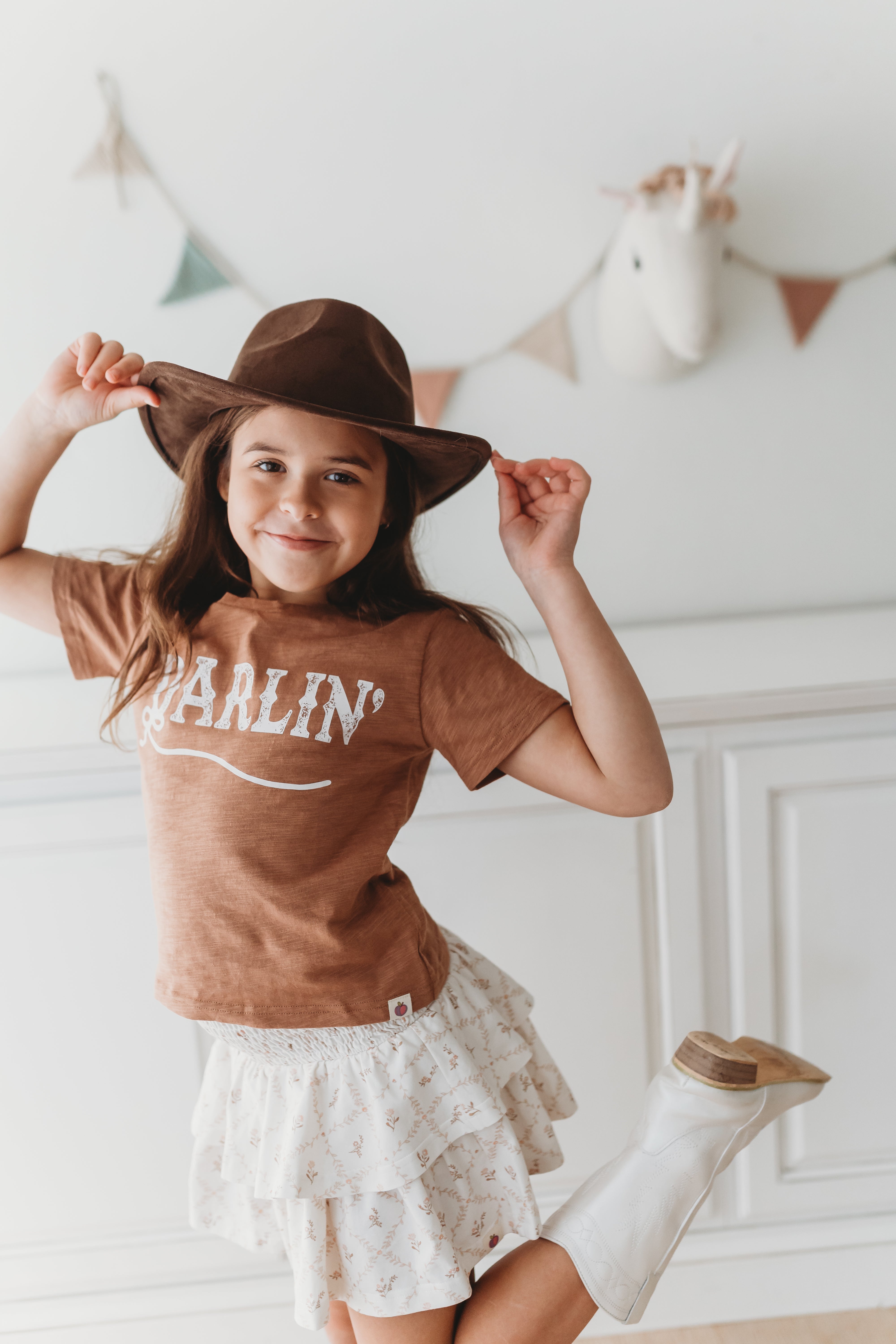 Graphic Tee - Darlin'