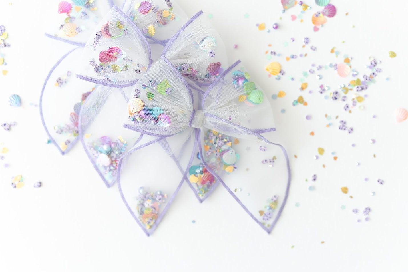Mesh Shaker Bow - Seashell Shine