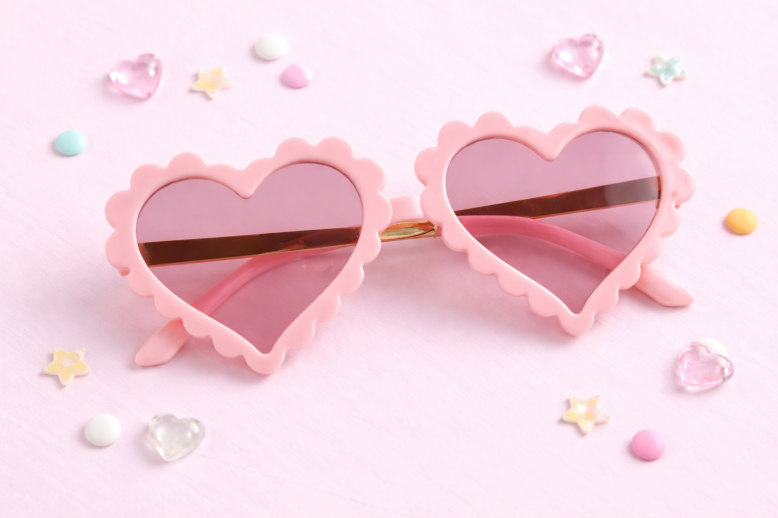 Kids Heart Sunglasses - Pink Scallop Heart