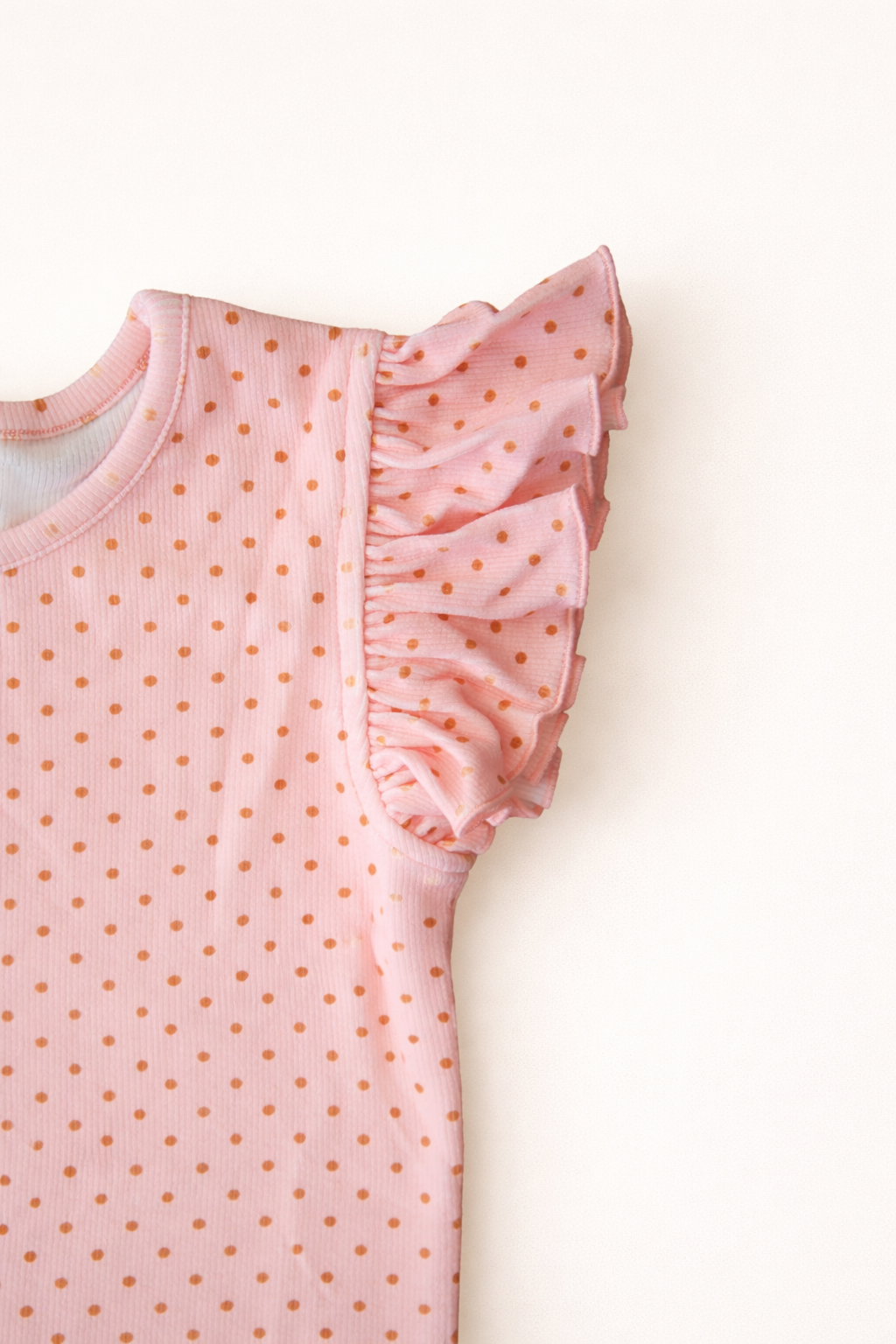 Ribbed Ruffle Top - Maison Primrose (Pink Dot)