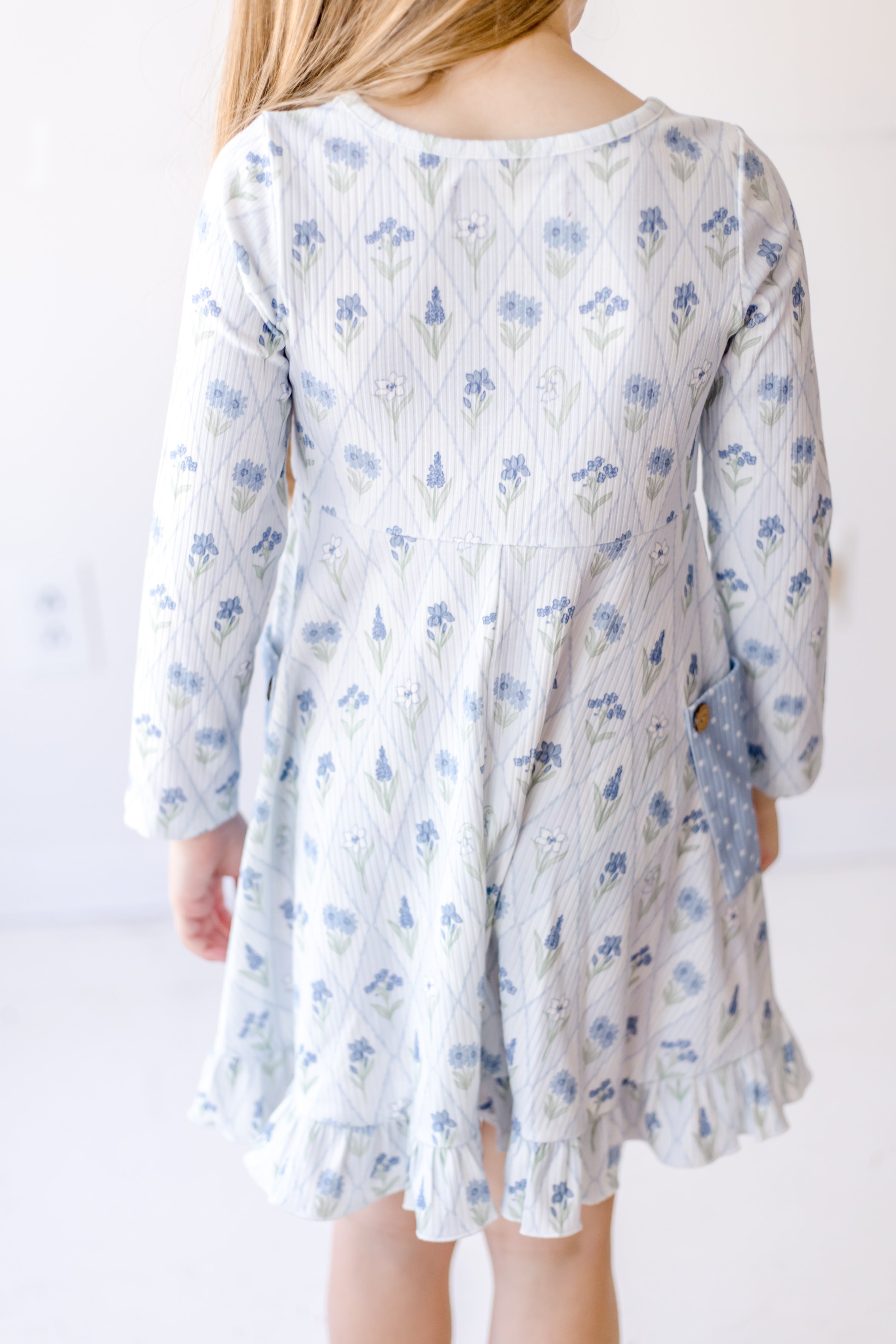 Elara Ribbed Knit Dress - Skyloom