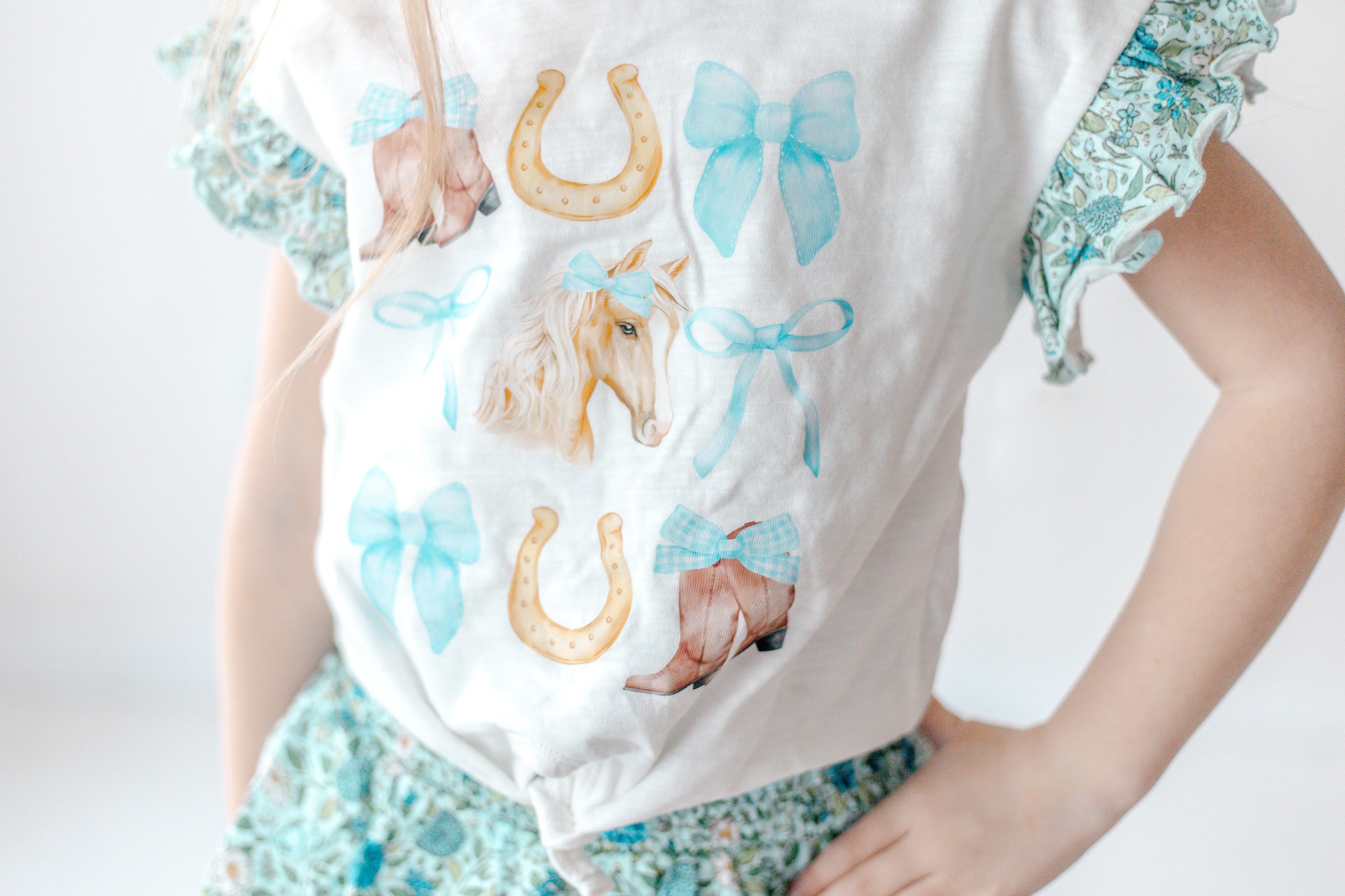Tie Graphic Tee - Sassy Saddle