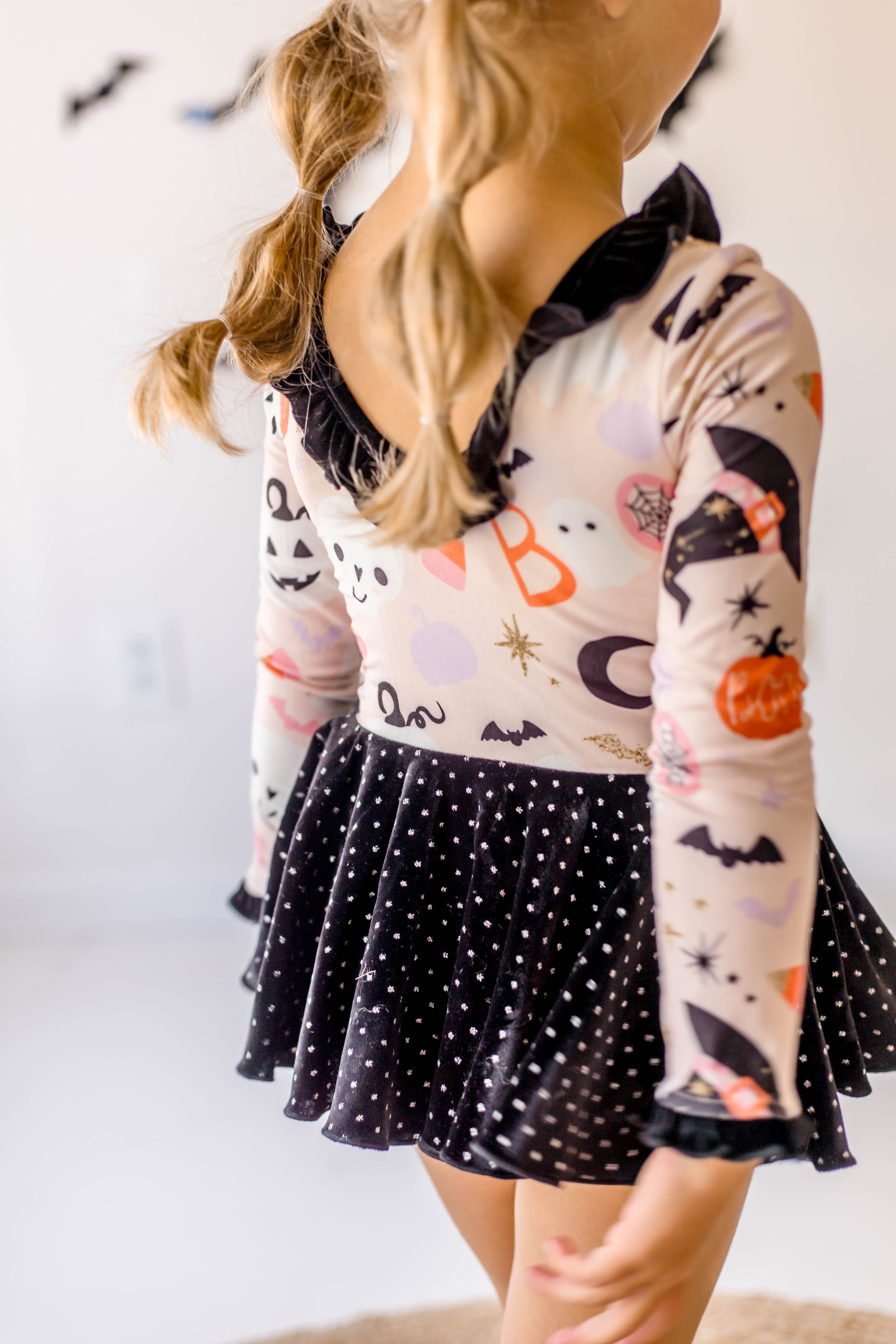 Farrah Leotard - Spooky Cute