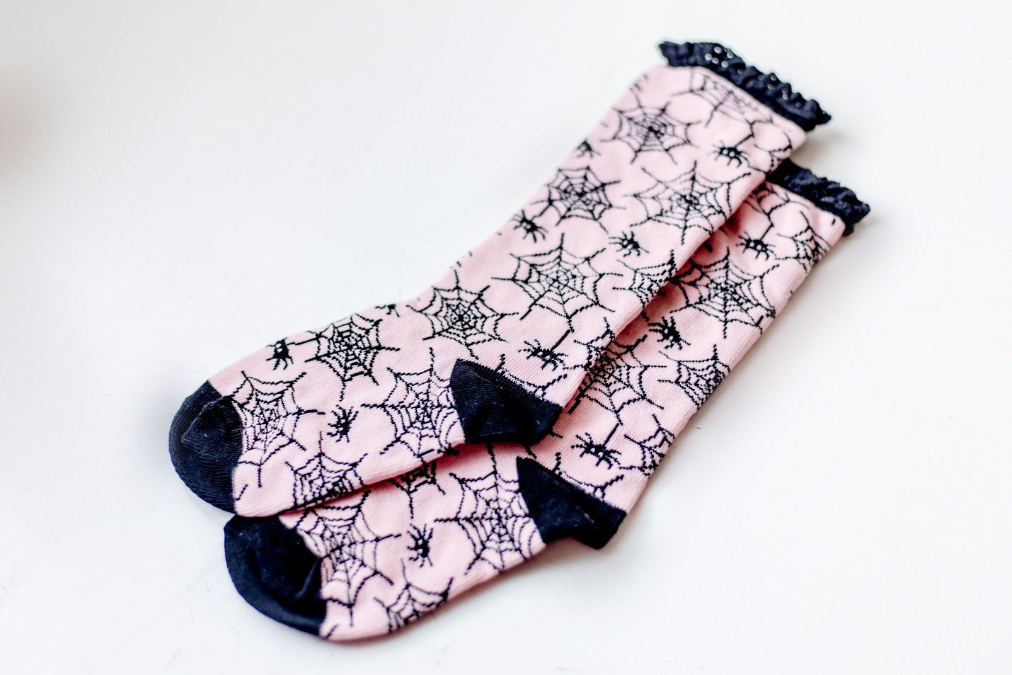 Lace Knee High Socks - Bubblegum Webs