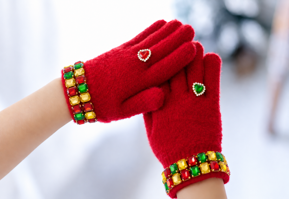 Cozy Christmas Gloves