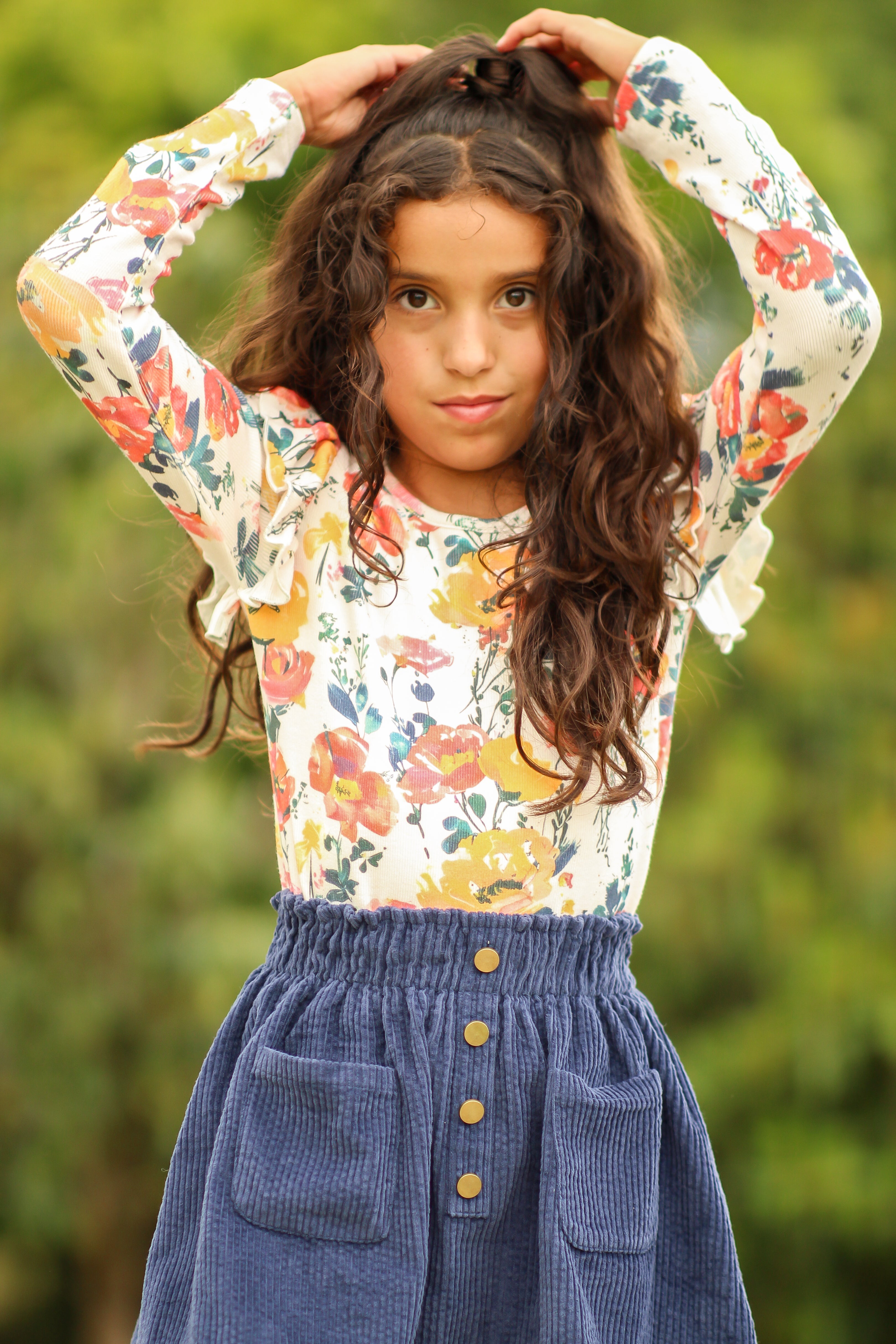 Ribbed Ruffle Top - Ink & Aura