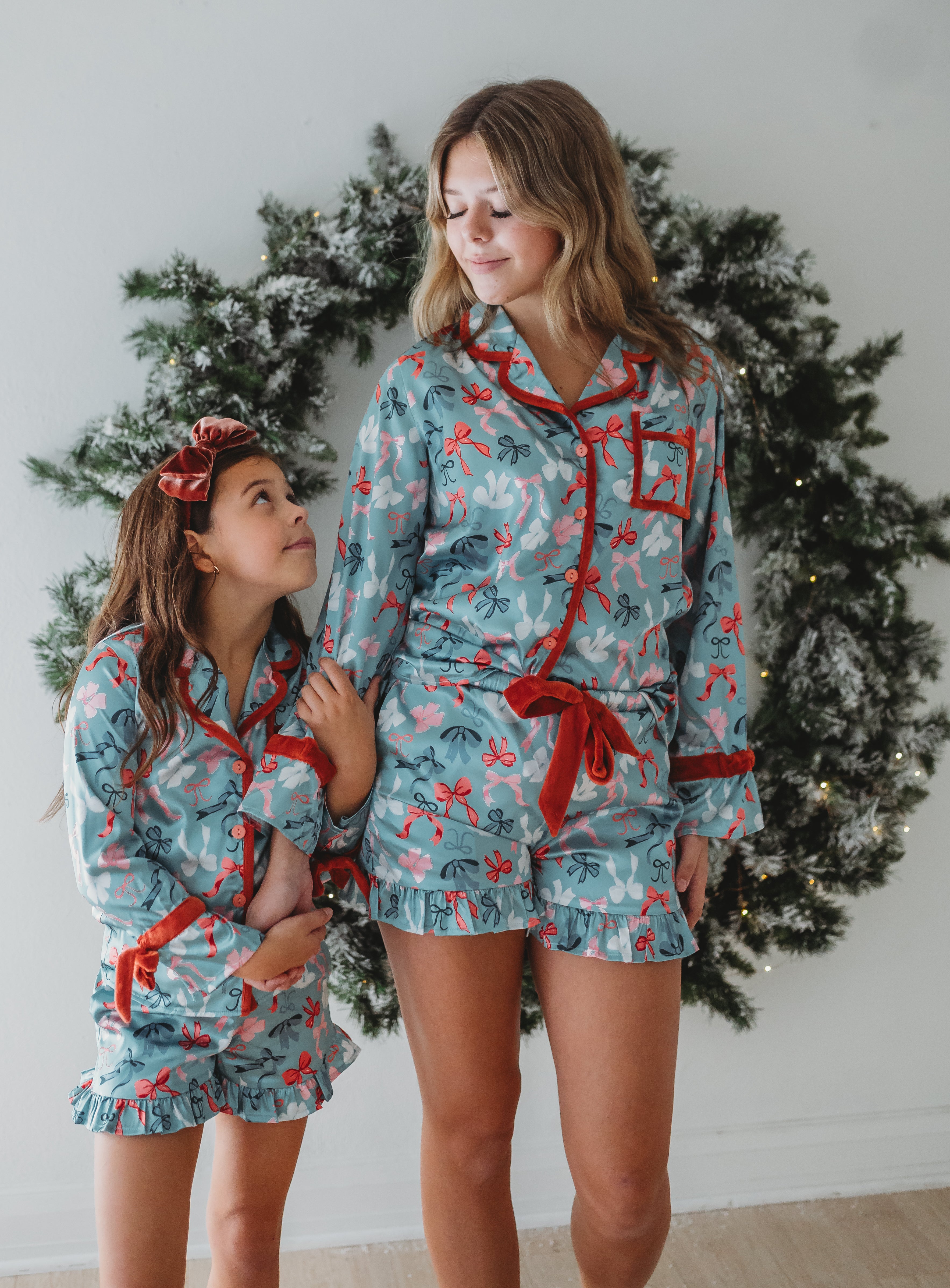 Women's Satin Loungewear Set - Merry Bows