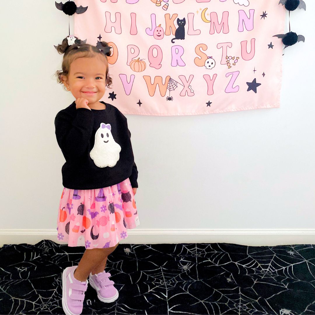 Sweet Wink Sweater - Girly Ghost