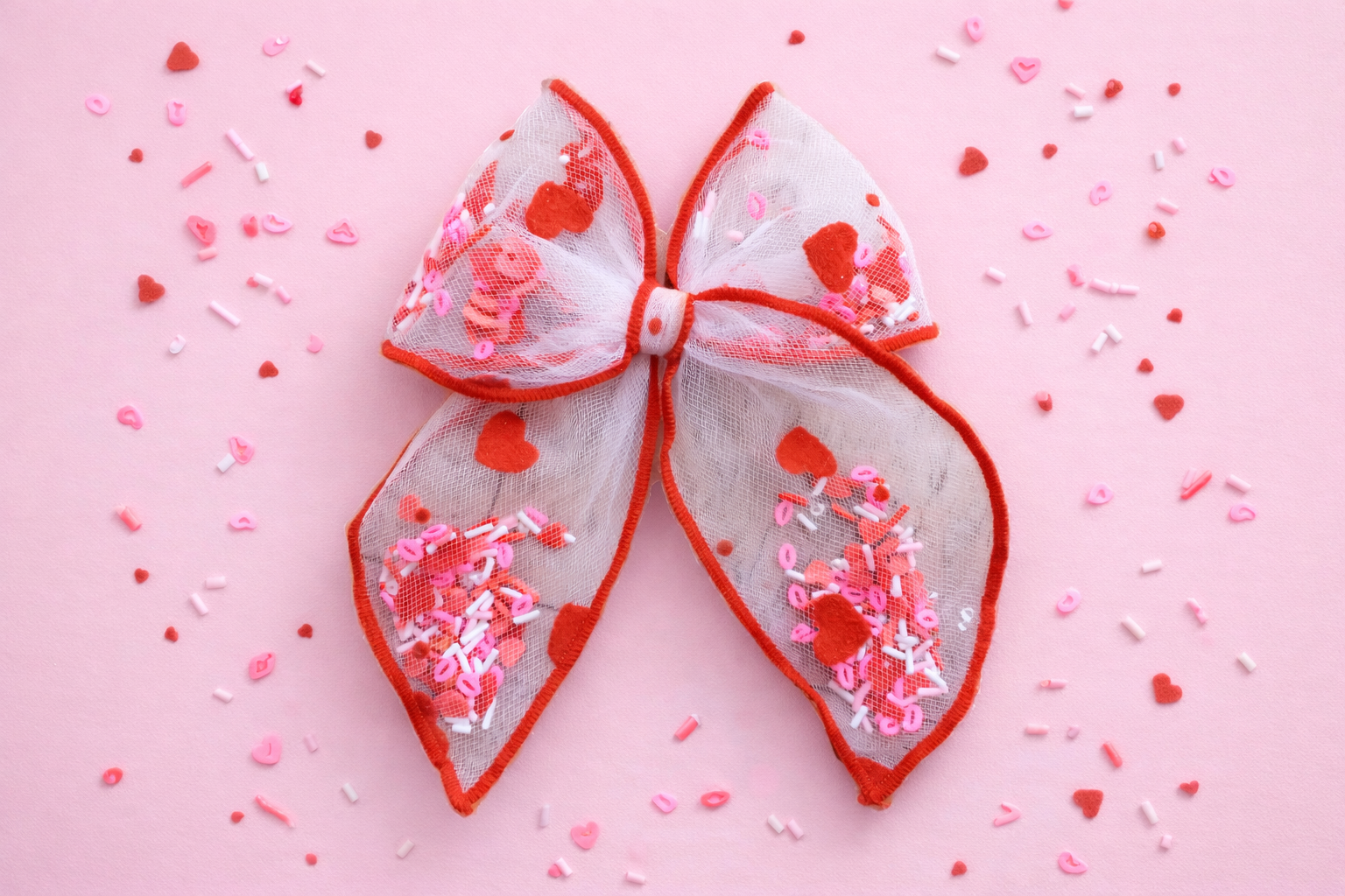 Mesh Shaker Bow - Kisses