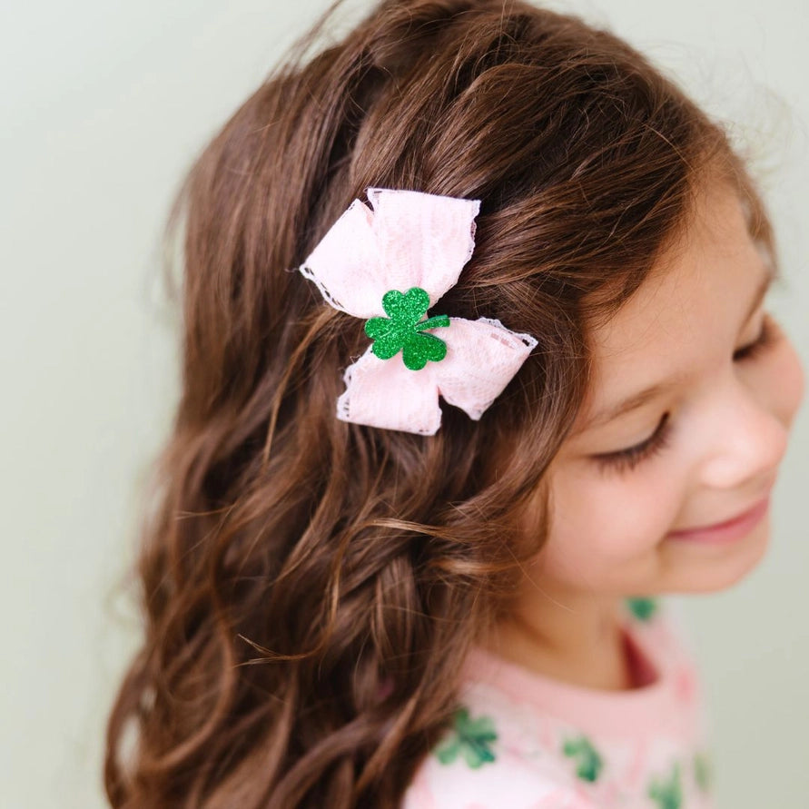 Sweet Wink Hair Clip - Shamrock Lace