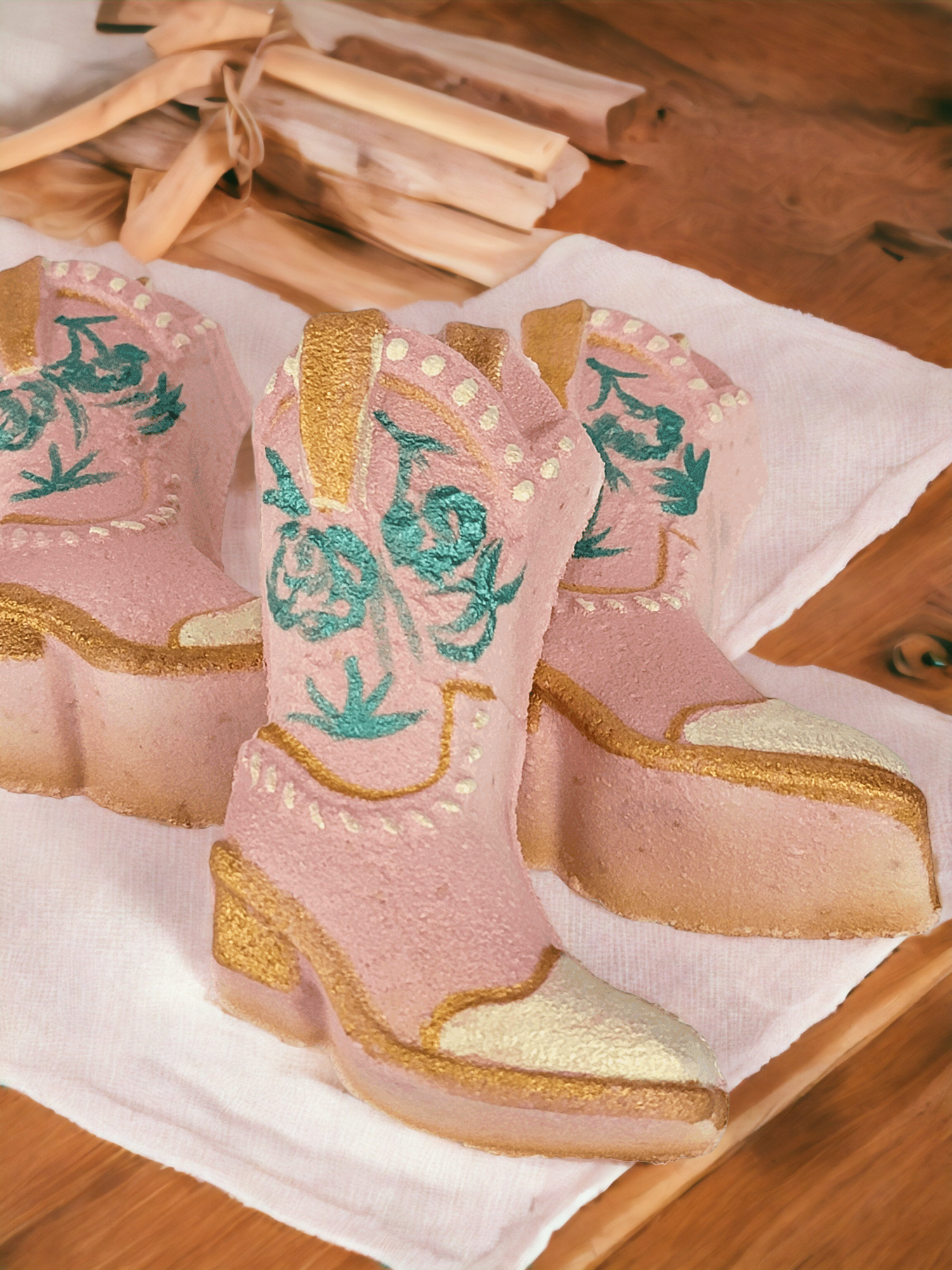 Boot Scootin' Bath Bomb
