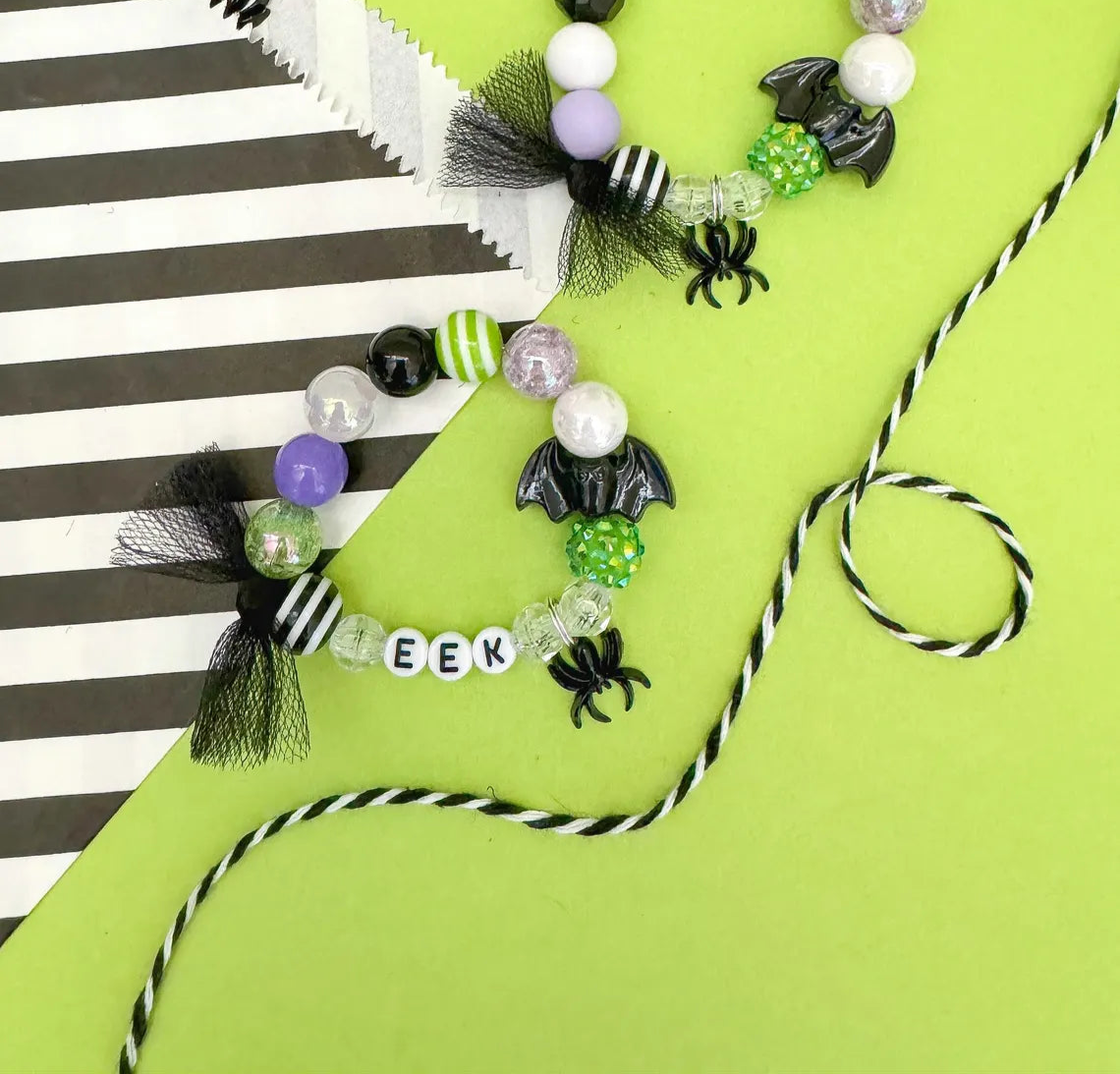 Crushed Glass Bead Stretch Bracelet - Eek