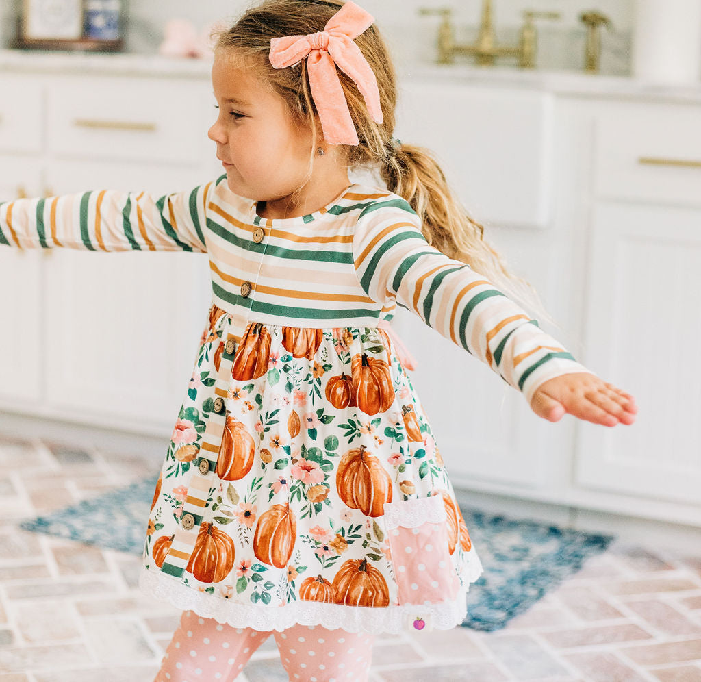 Cora Play Set - Pumpkin Patch