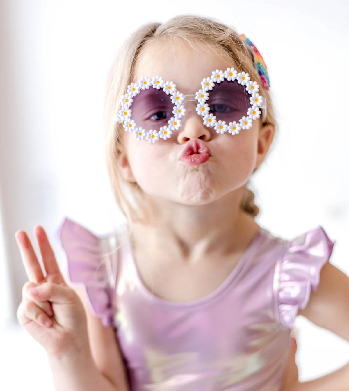 Retro Daisy Sunglasses - White