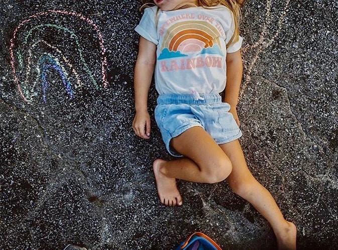 Somewhere Over the Rainbow Tee - Vintage Style