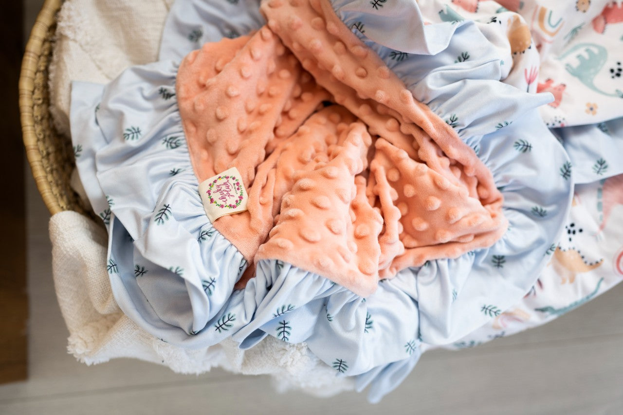 Roar Ruffle Blanket - Extra Large