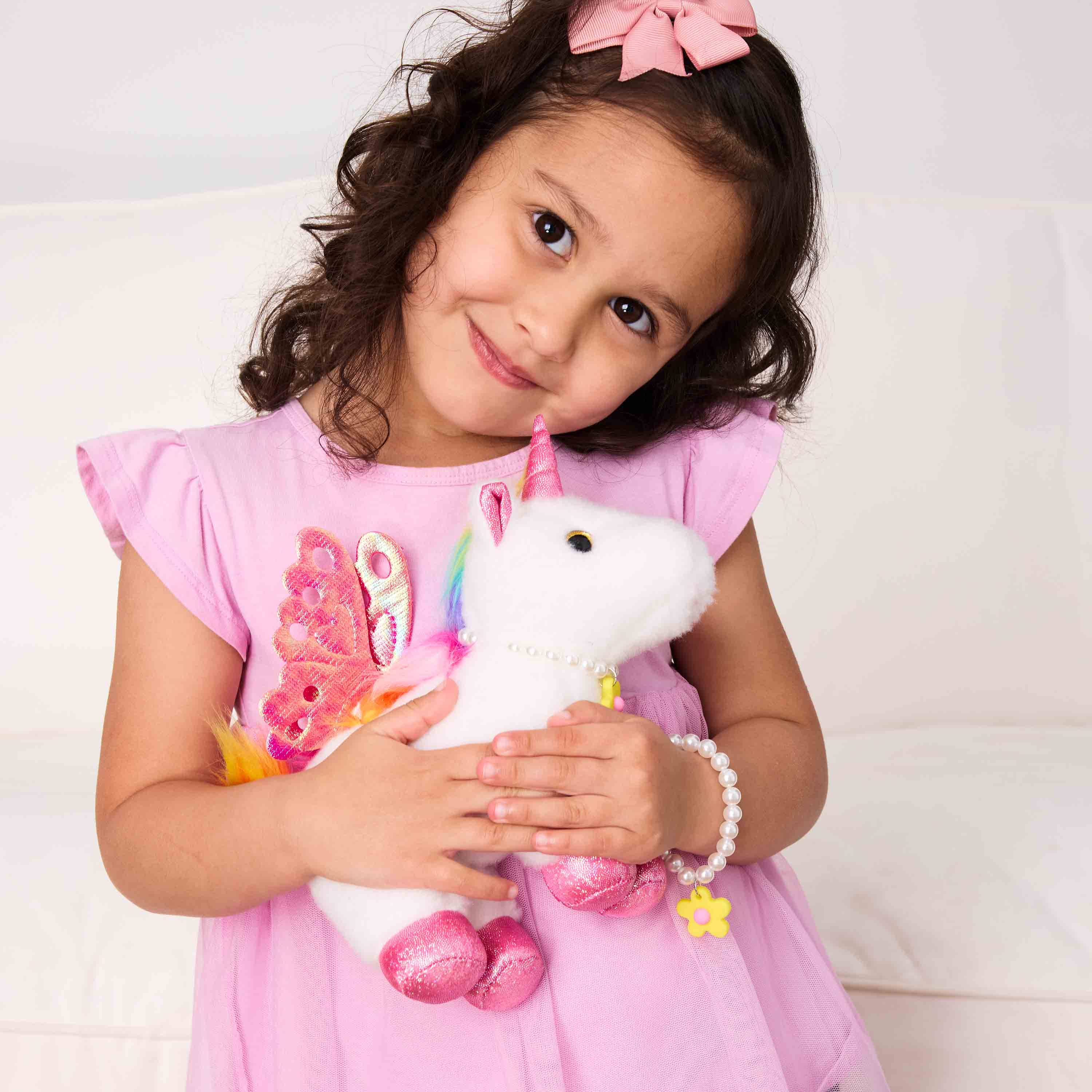 Decorate a Glitzy Unicorn DIY Craft Kit for Kids