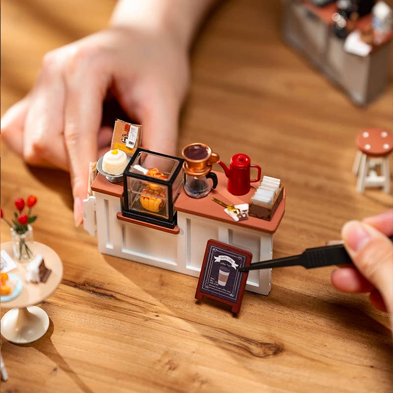 Café Rolife DIY Miniature House