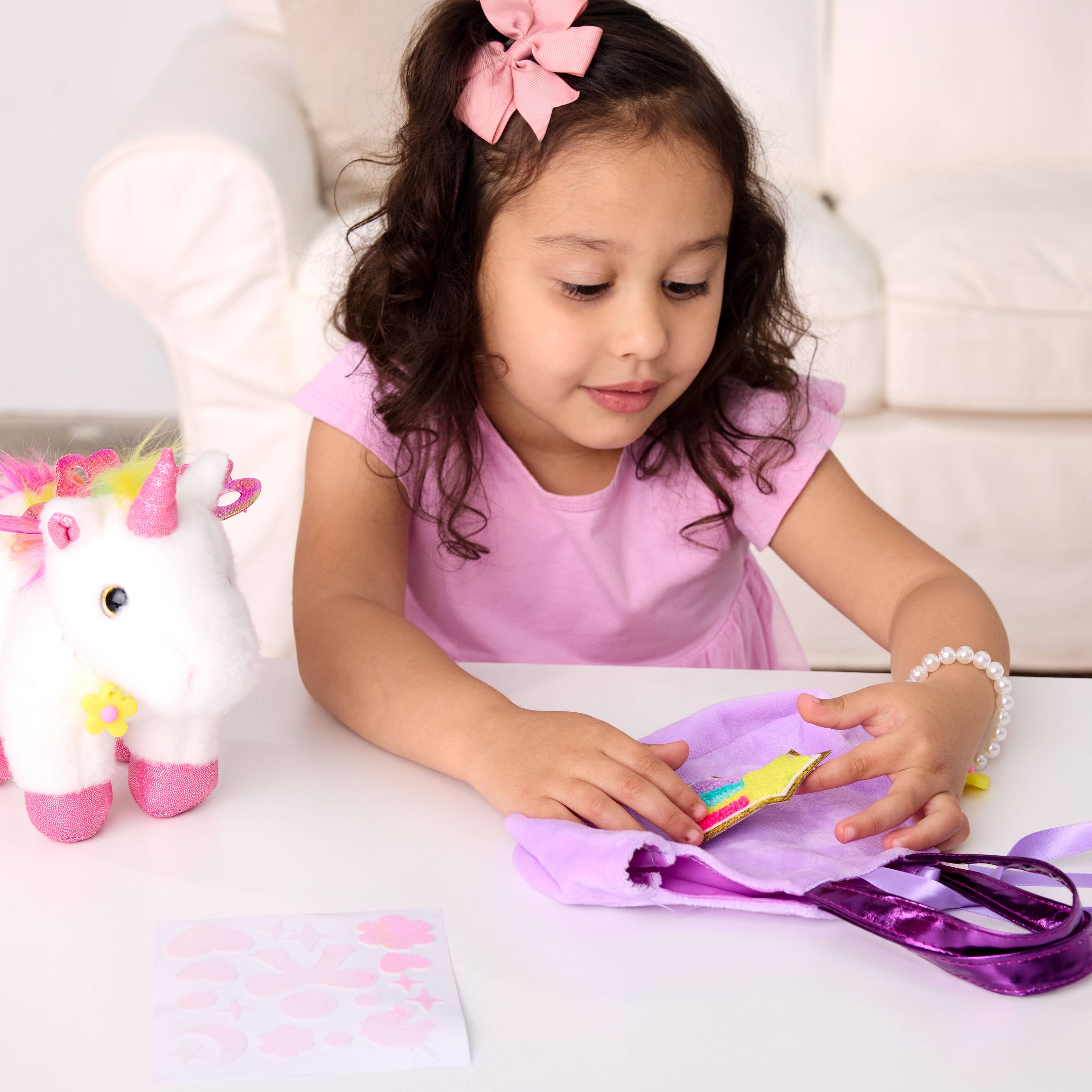 Decorate a Glitzy Unicorn DIY Craft Kit for Kids