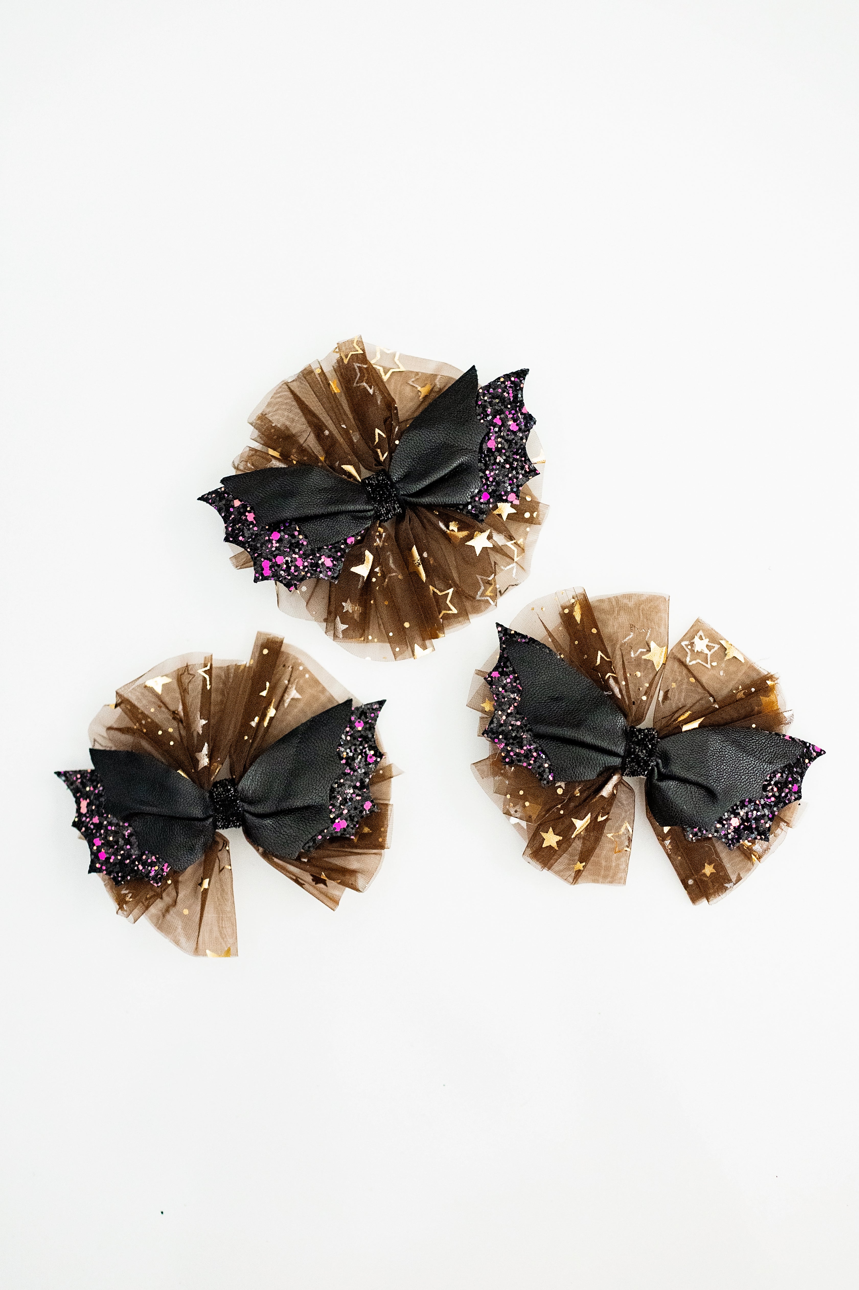 Fangtastic Flitter Bow