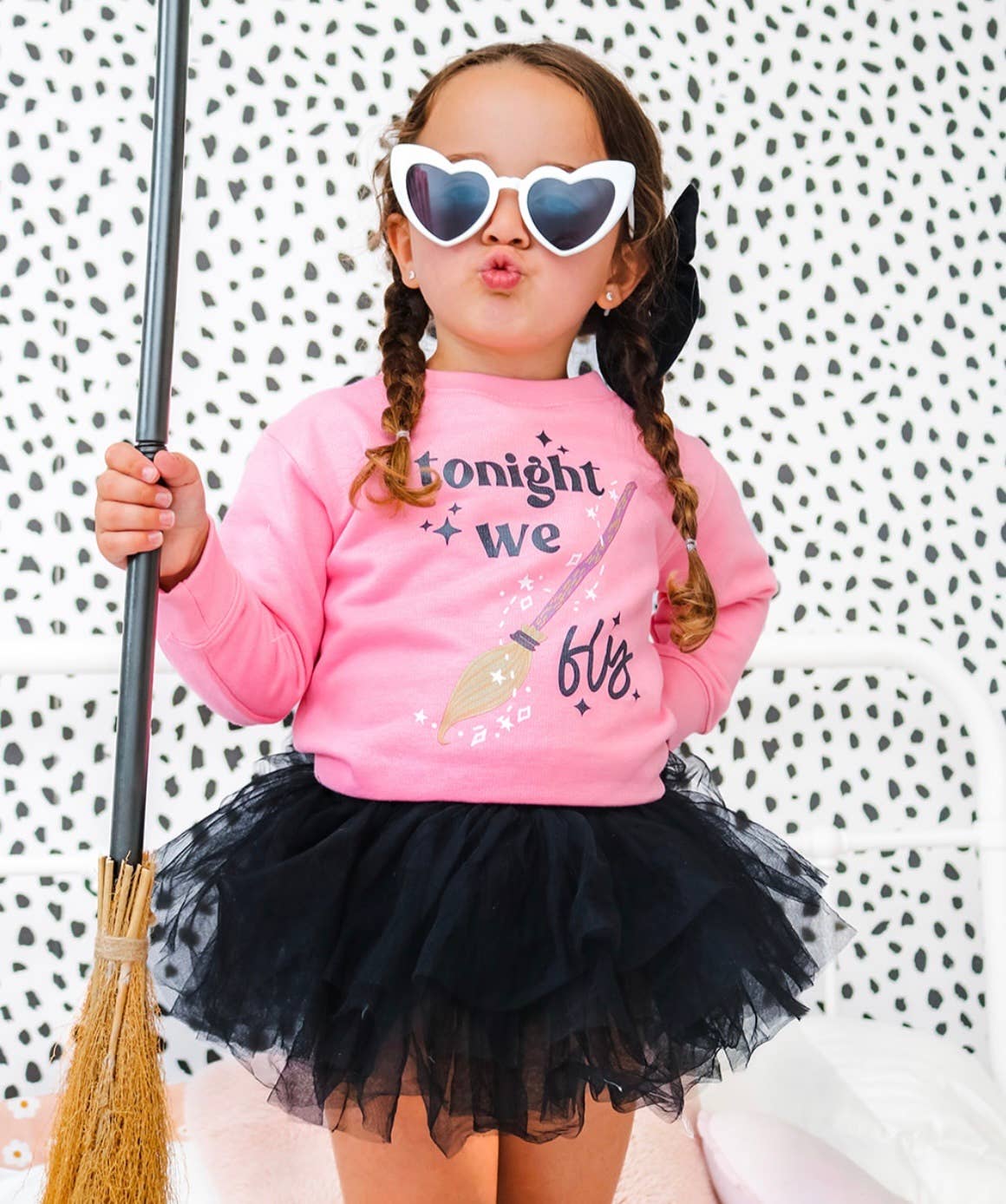 Tonight We Fly | Kids Halloween Sweatshirt : 2/3