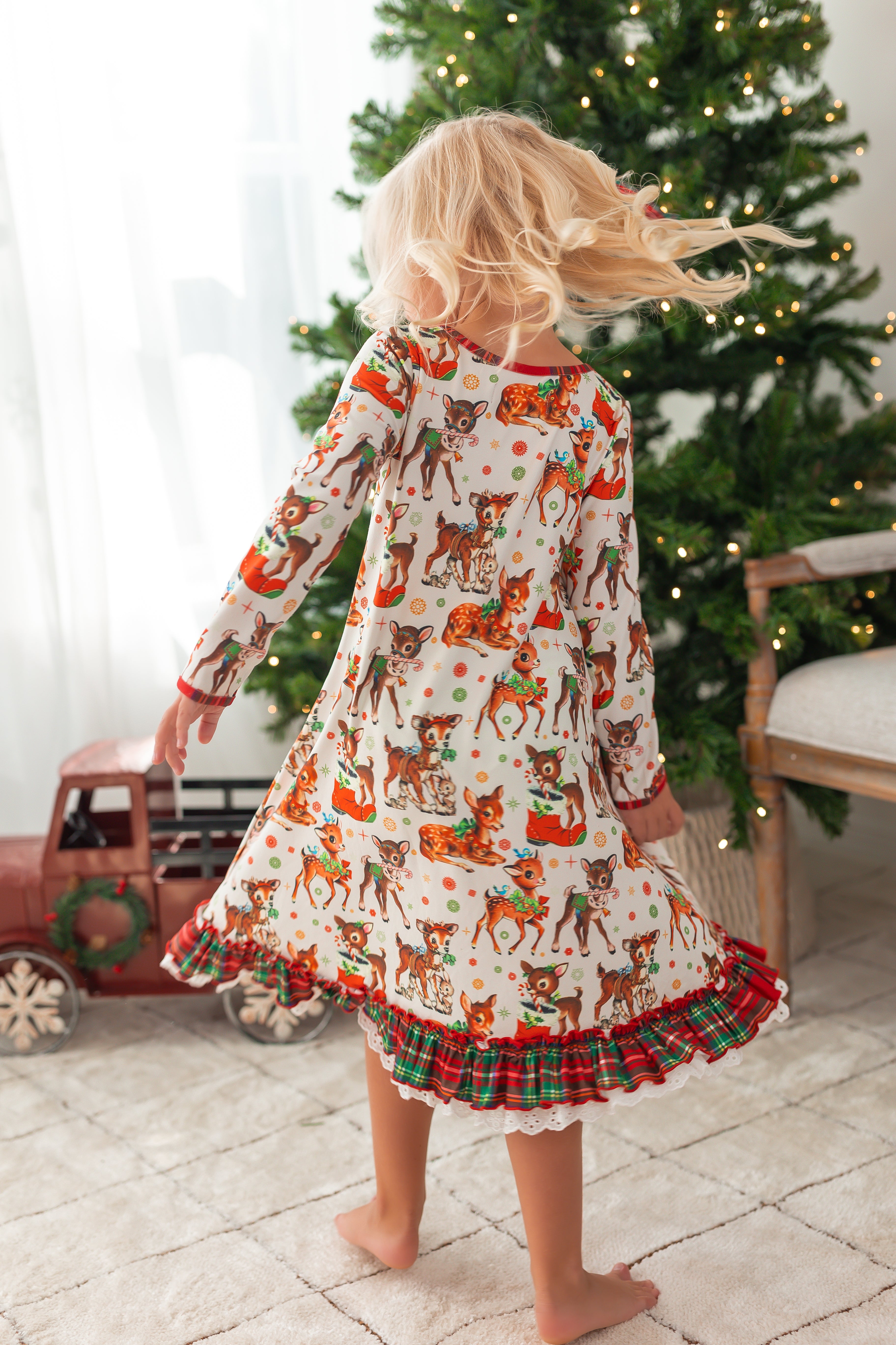 Loungewear Gown - Retro Reindeer Charm