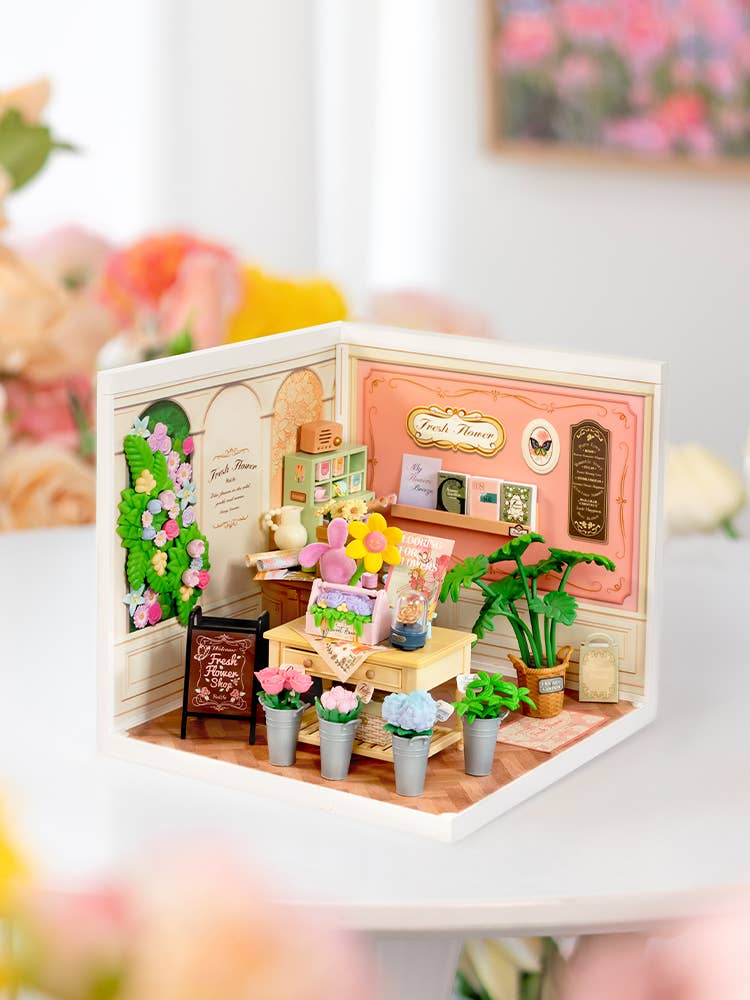 DW017B Rolife Fresh Flower Shop DIY Miniature House
