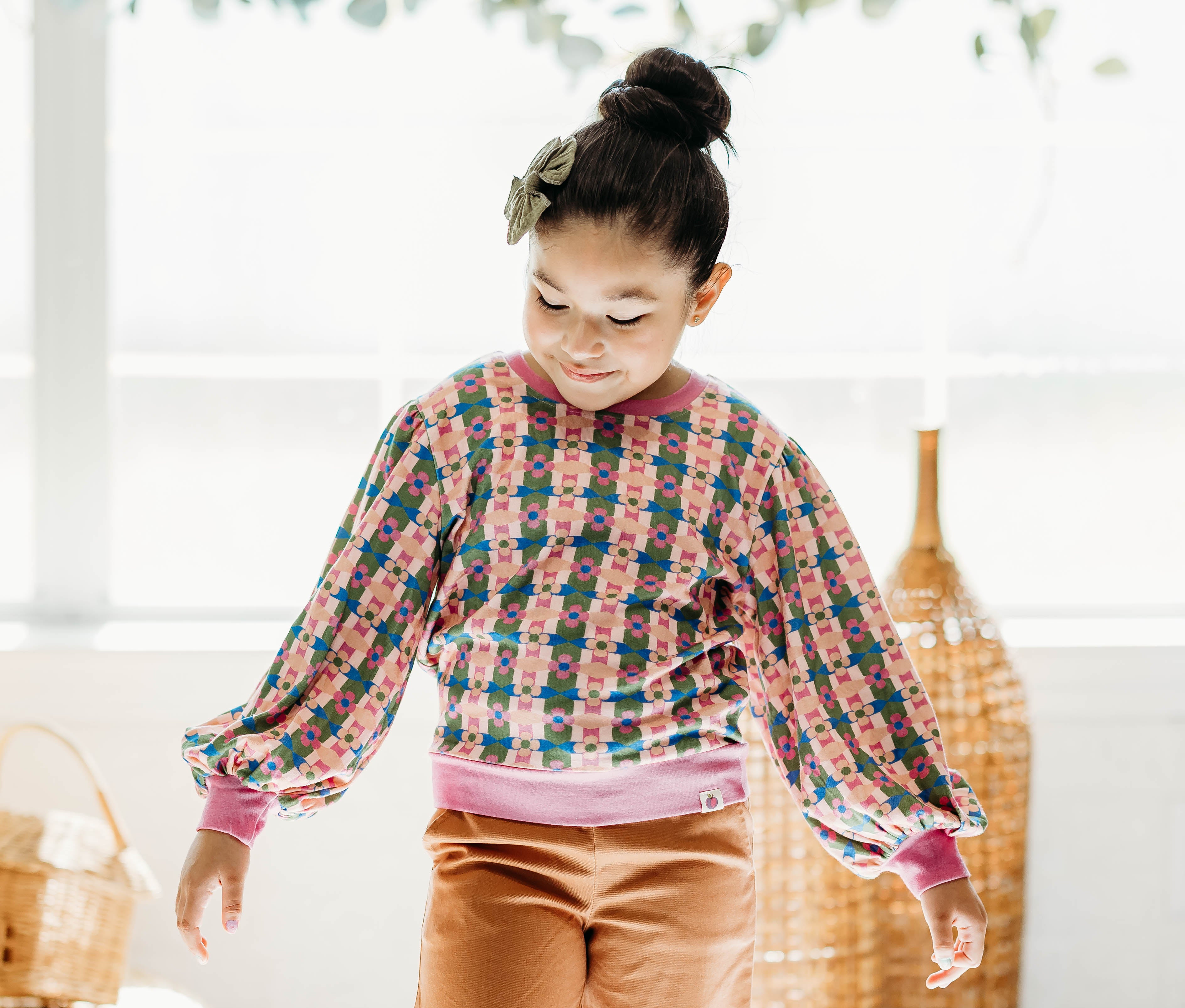 Opal Puff Sleeve Sweater - Flower Child