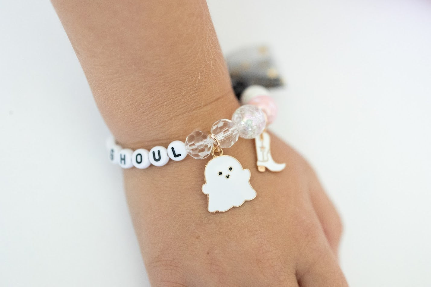 Crushed Glass Bead Stretch Bracelet - Hey Ghoul