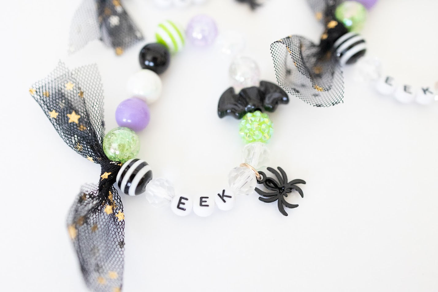 Crushed Glass Bead Stretch Bracelet - Eek